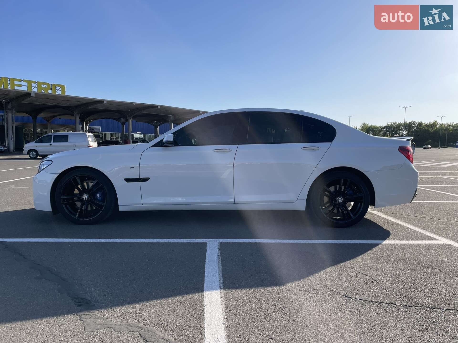 BMW 7 Series 2013 VIN WBAYA6C56DD143895 фото оголошення 20 з 68