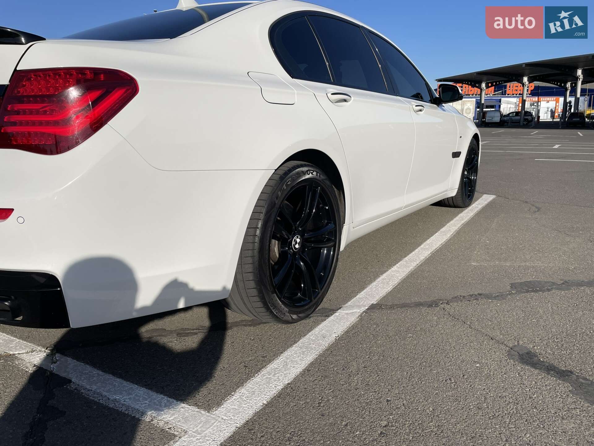 BMW 7 Series 2013 VIN WBAYA6C56DD143895 фото оголошення 29 з 68