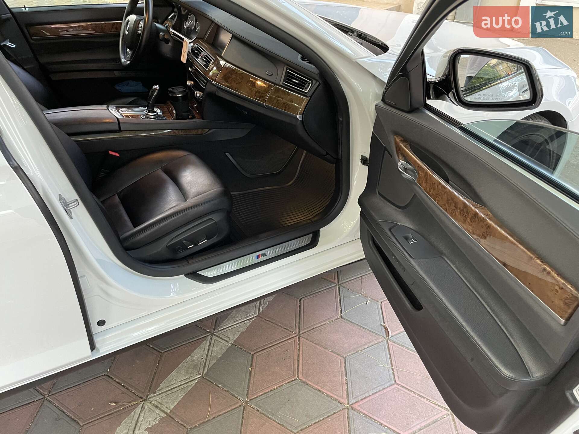 BMW 7 Series 2013 VIN WBAYA6C56DD143895 фото оголошення 47 з 68
