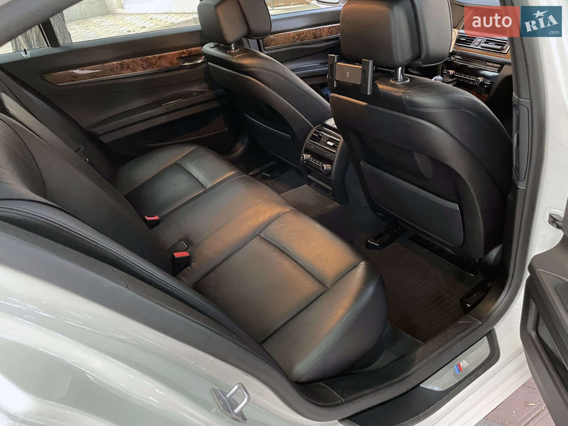 BMW 7 Series 2013 VIN WBAYA6C56DD143895 фото оголошення 49 з 68