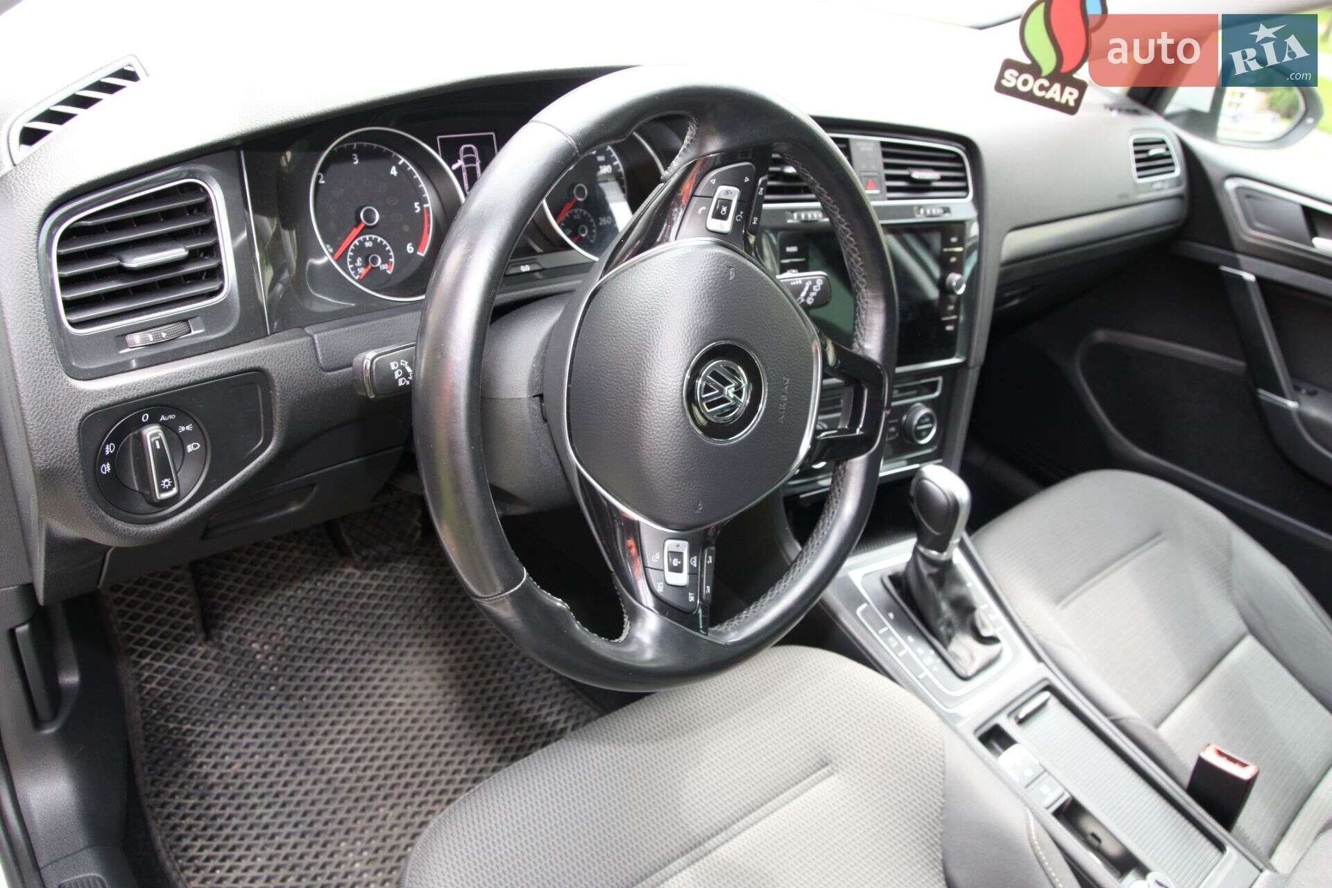 Volkswagen Golf 2017 VIN WVWZZZAUZJP559364 фото оголошення 8 з 29