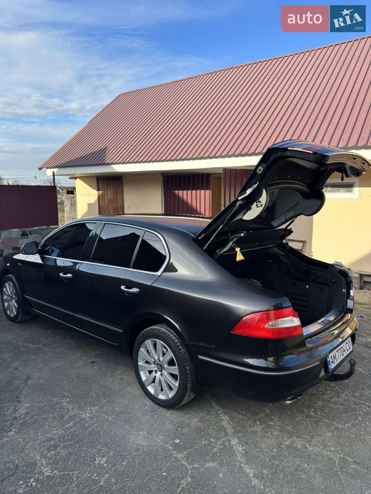 Skoda Superb 2010 VIN TMBAB43T6BB300158 фото оголошення 22 з 25