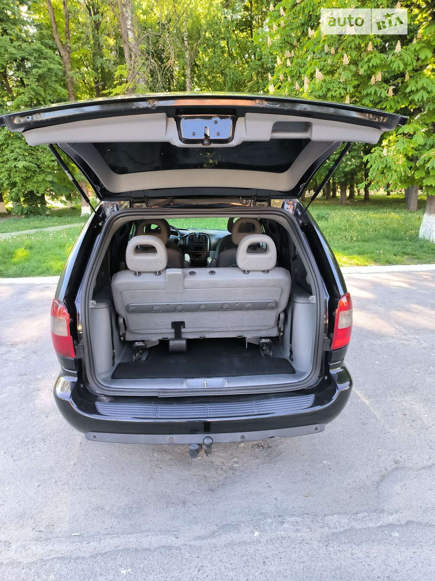 Chrysler Voyager 2005 VIN 1A8GYB2546Y107115 фото оголошення 10 з 22