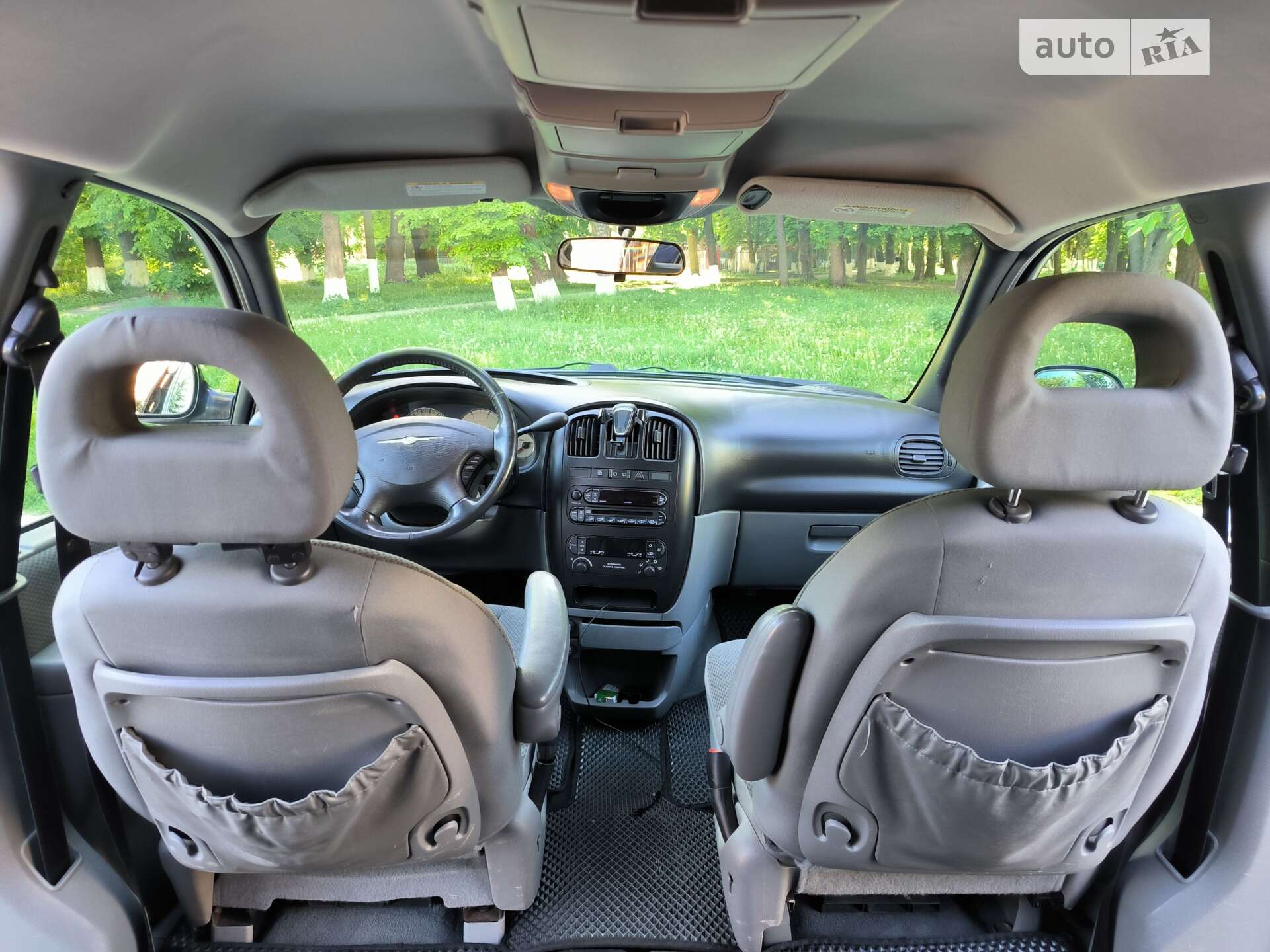 Chrysler Voyager 2005 VIN 1A8GYB2546Y107115 фото оголошення 16 з 22