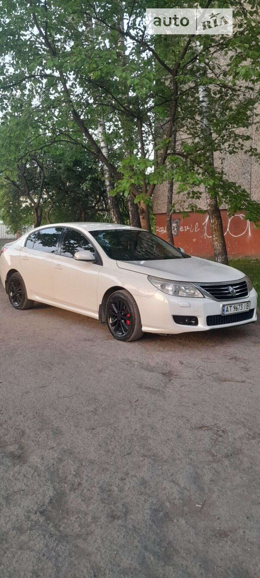 Renault Latitude 2012 VIN VF1ABL21AUC267687 фото оголошення 4 з 102