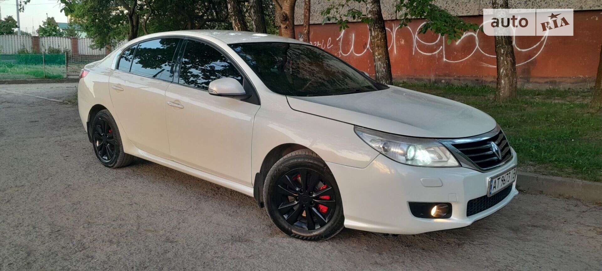 Renault Latitude 2012 VIN VF1ABL21AUC267687 фото оголошення 33 з 102