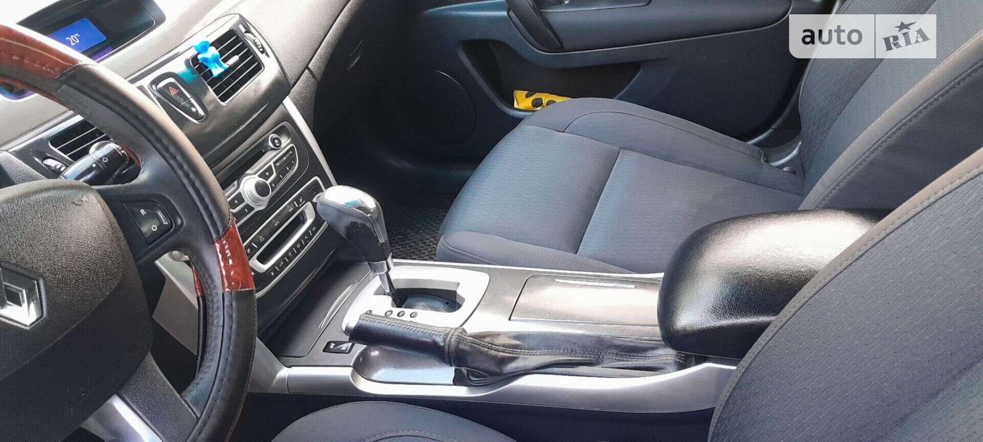 Renault Latitude 2012 VIN VF1ABL21AUC267687 фото оголошення 75 з 102
