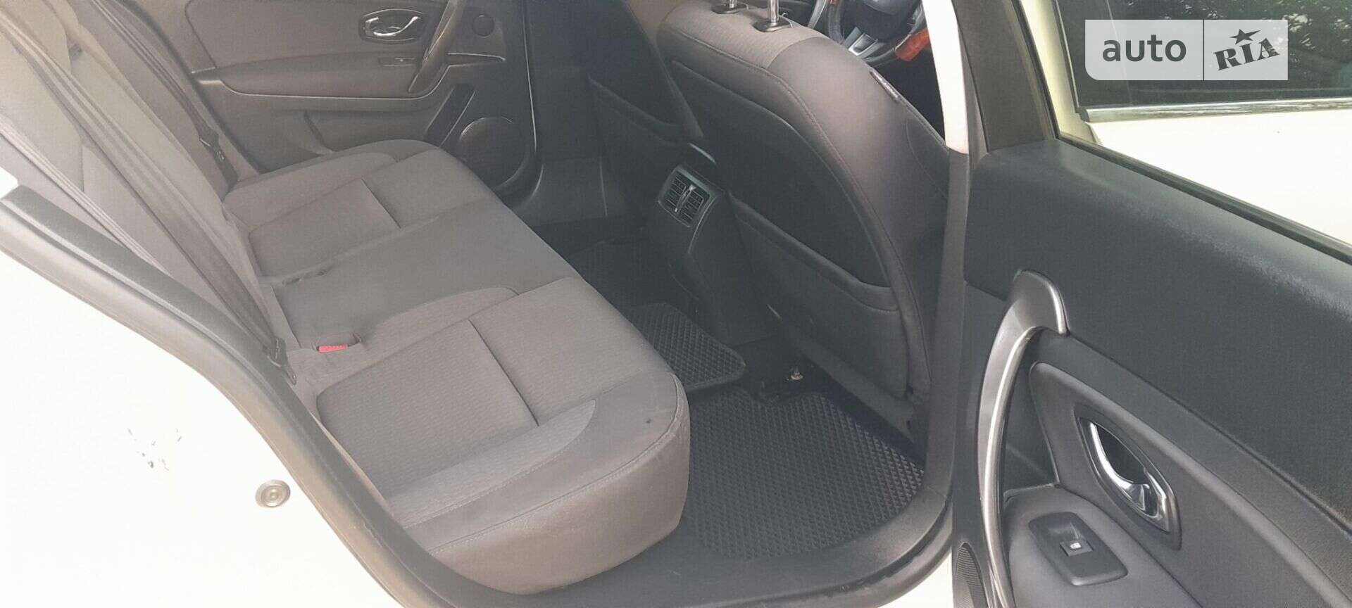 Renault Latitude 2012 VIN VF1ABL21AUC267687 фото оголошення 93 з 102