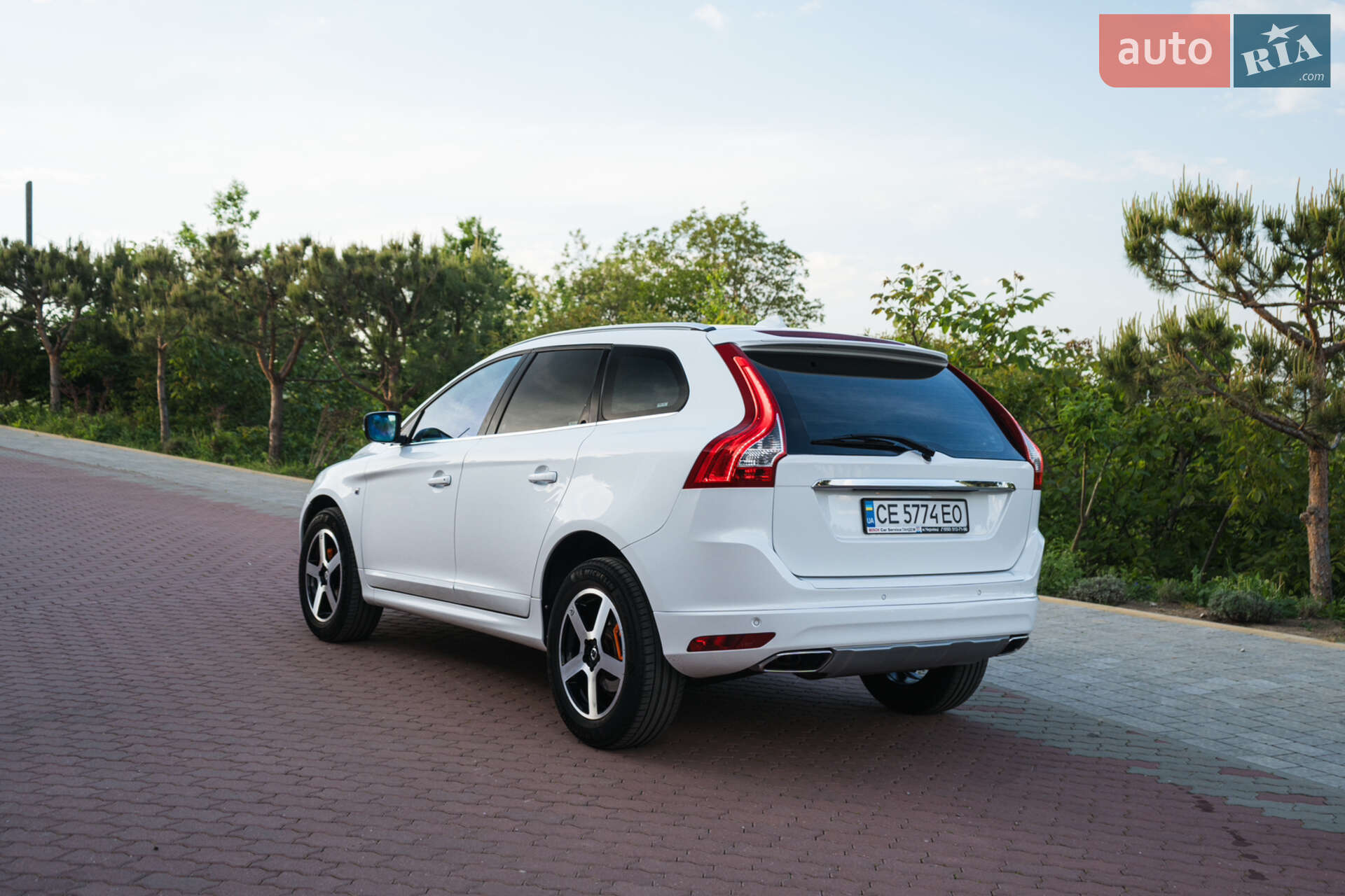 Volvo Xc60 2016 VIN YV1DZA5C6G2917193 фото оголошення 4 з 34