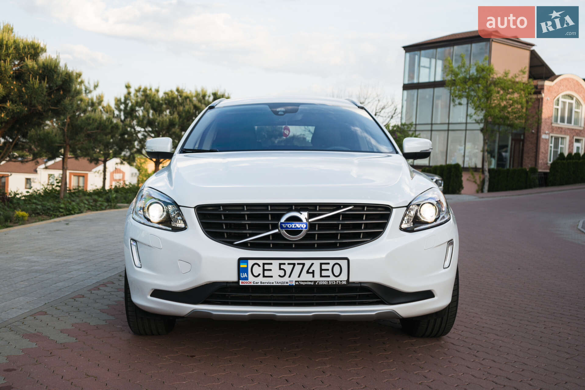 Volvo Xc60 2016 VIN YV1DZA5C6G2917193 фото оголошення 6 з 34