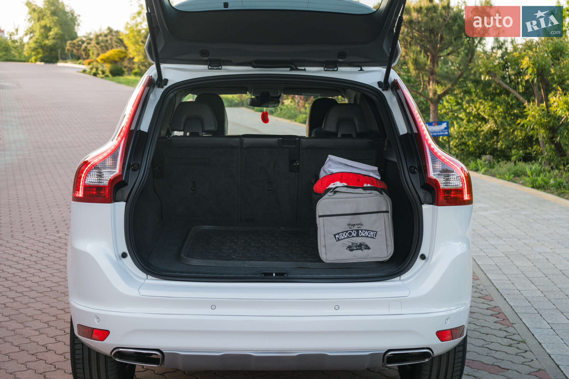 Volvo Xc60 2016 VIN YV1DZA5C6G2917193 фото оголошення 34 з 34