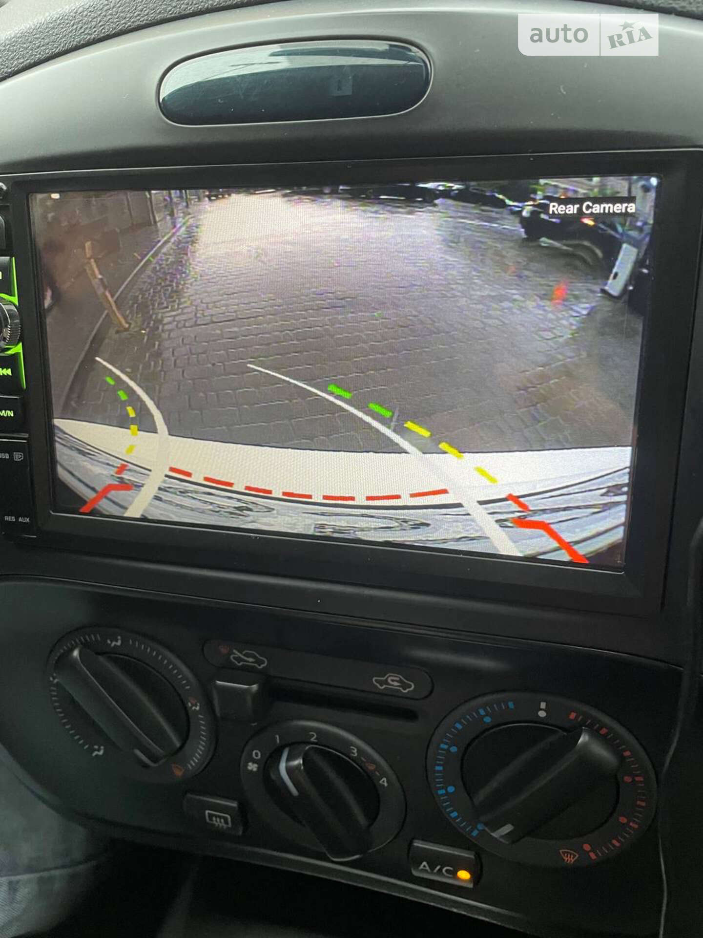 Nissan Juke 2018 VIN SJNFBAF15U8033515 фото оголошення 3 з 18