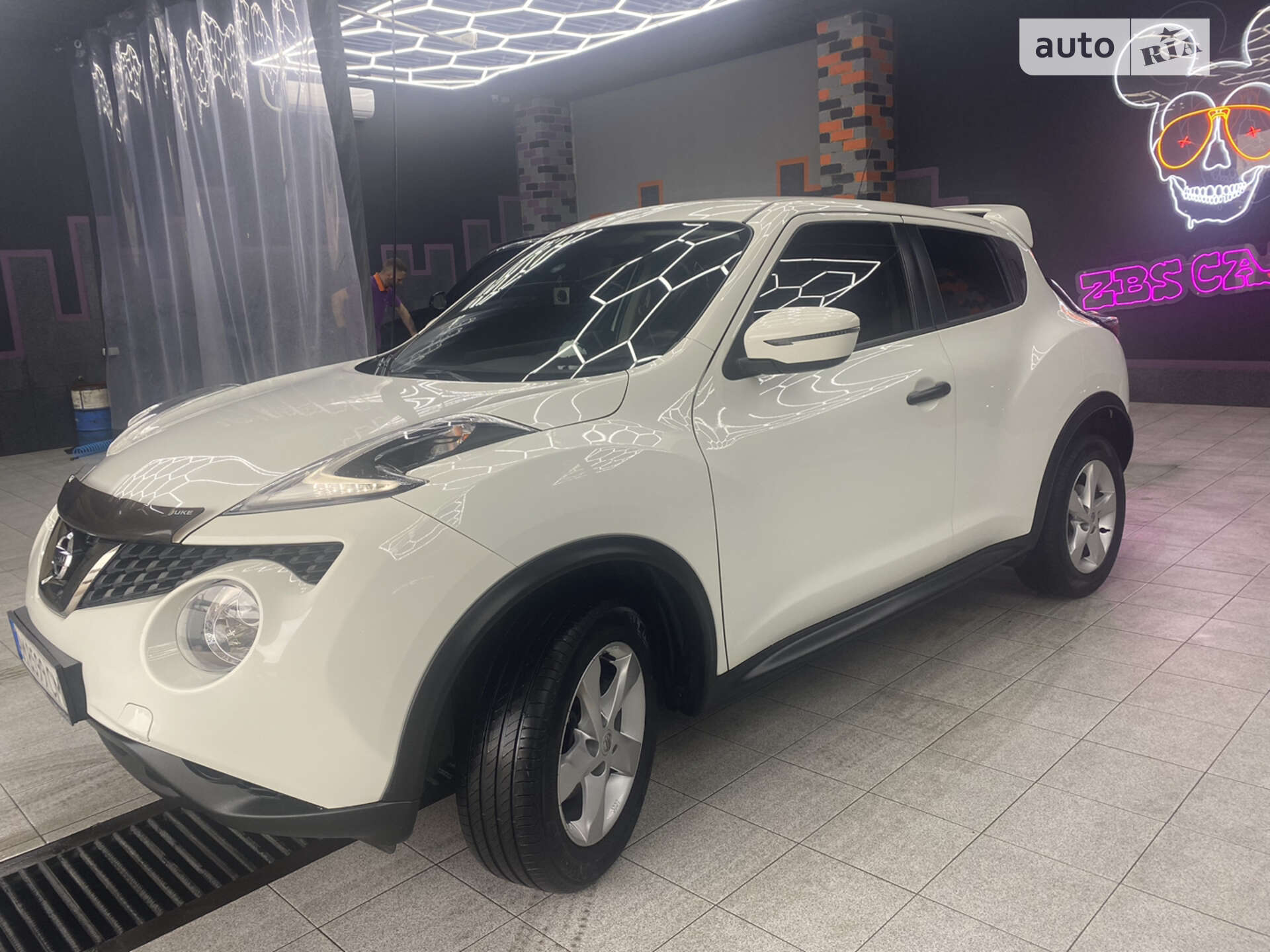 Nissan Juke 2018 VIN SJNFBAF15U8033515 фото оголошення 6 з 18