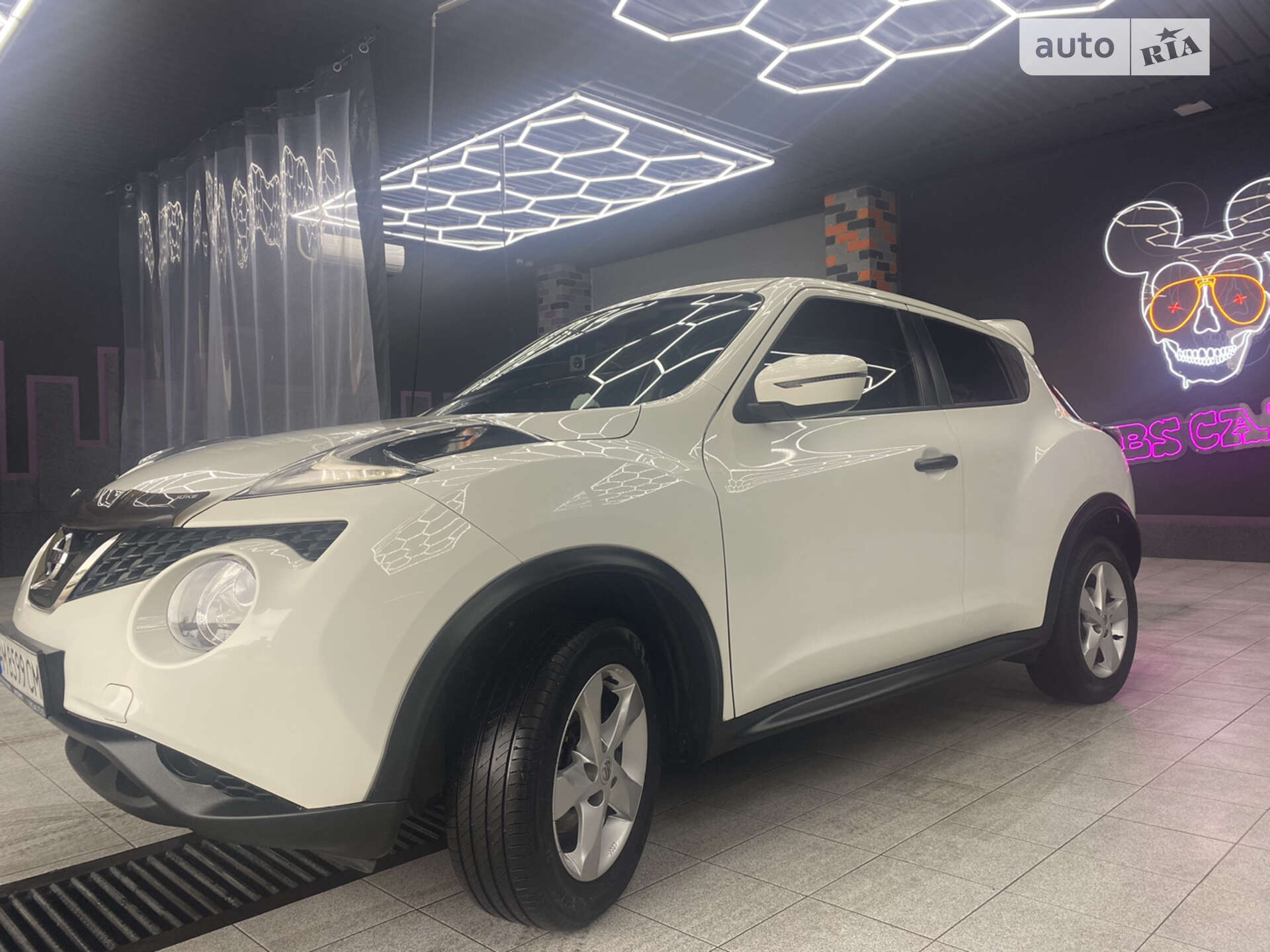 Nissan Juke 2018 VIN SJNFBAF15U8033515 фото оголошення 4 з 18
