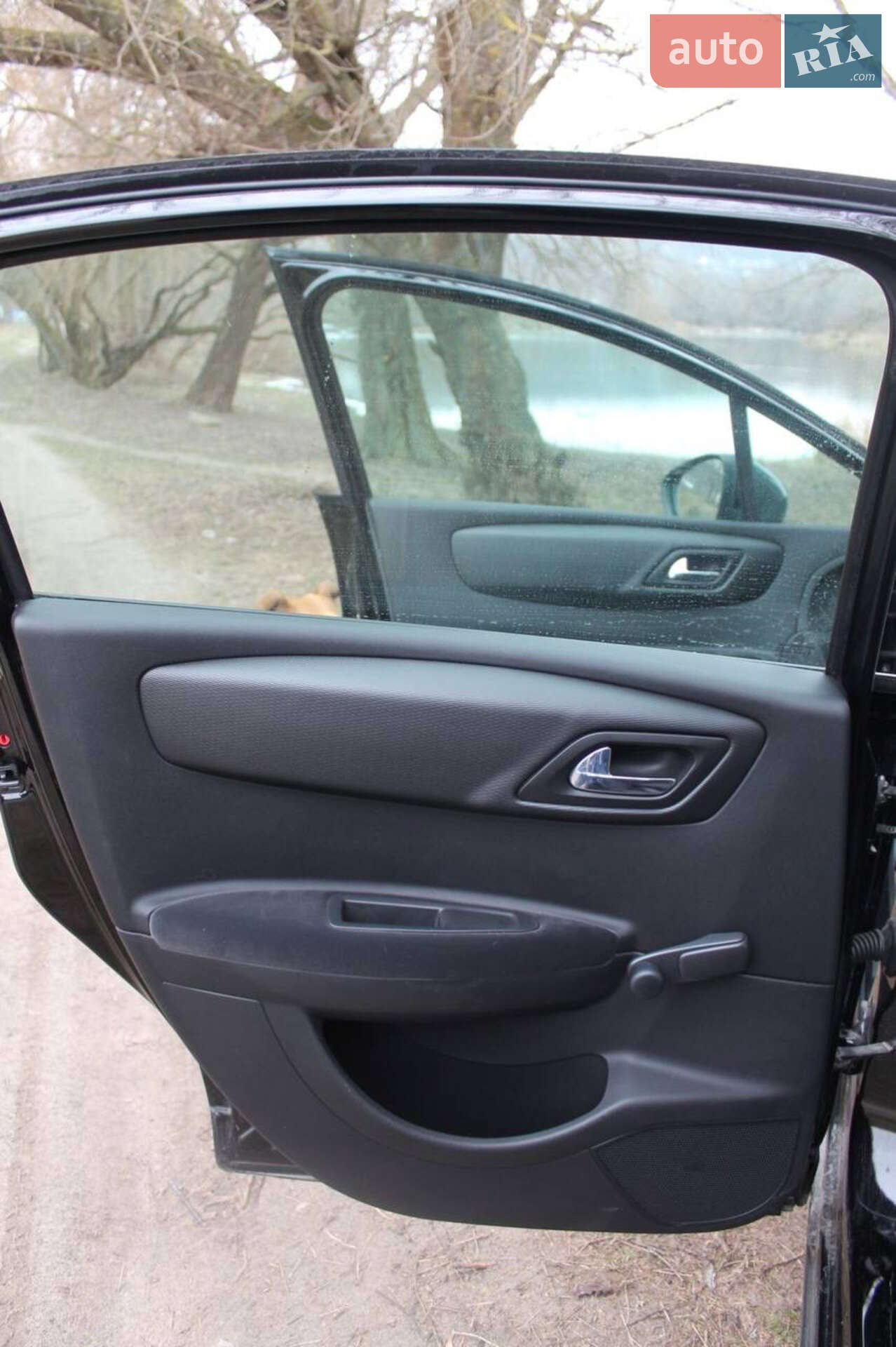 Citroen C4 2010 VIN VF7LC9HZCAY543699 фото оголошення 10 з 32