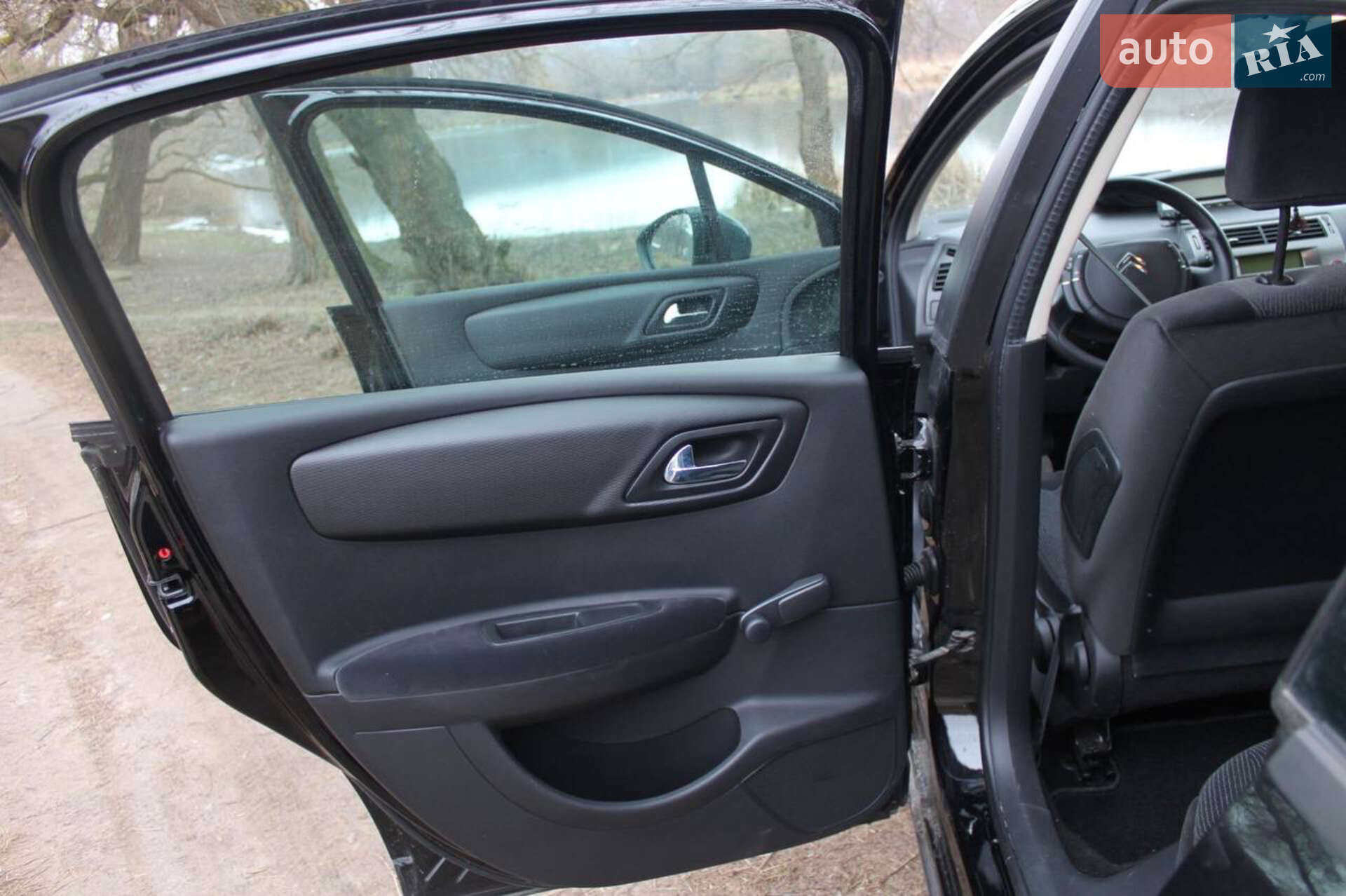 Citroen C4 2010 VIN VF7LC9HZCAY543699 фото оголошення 9 з 32