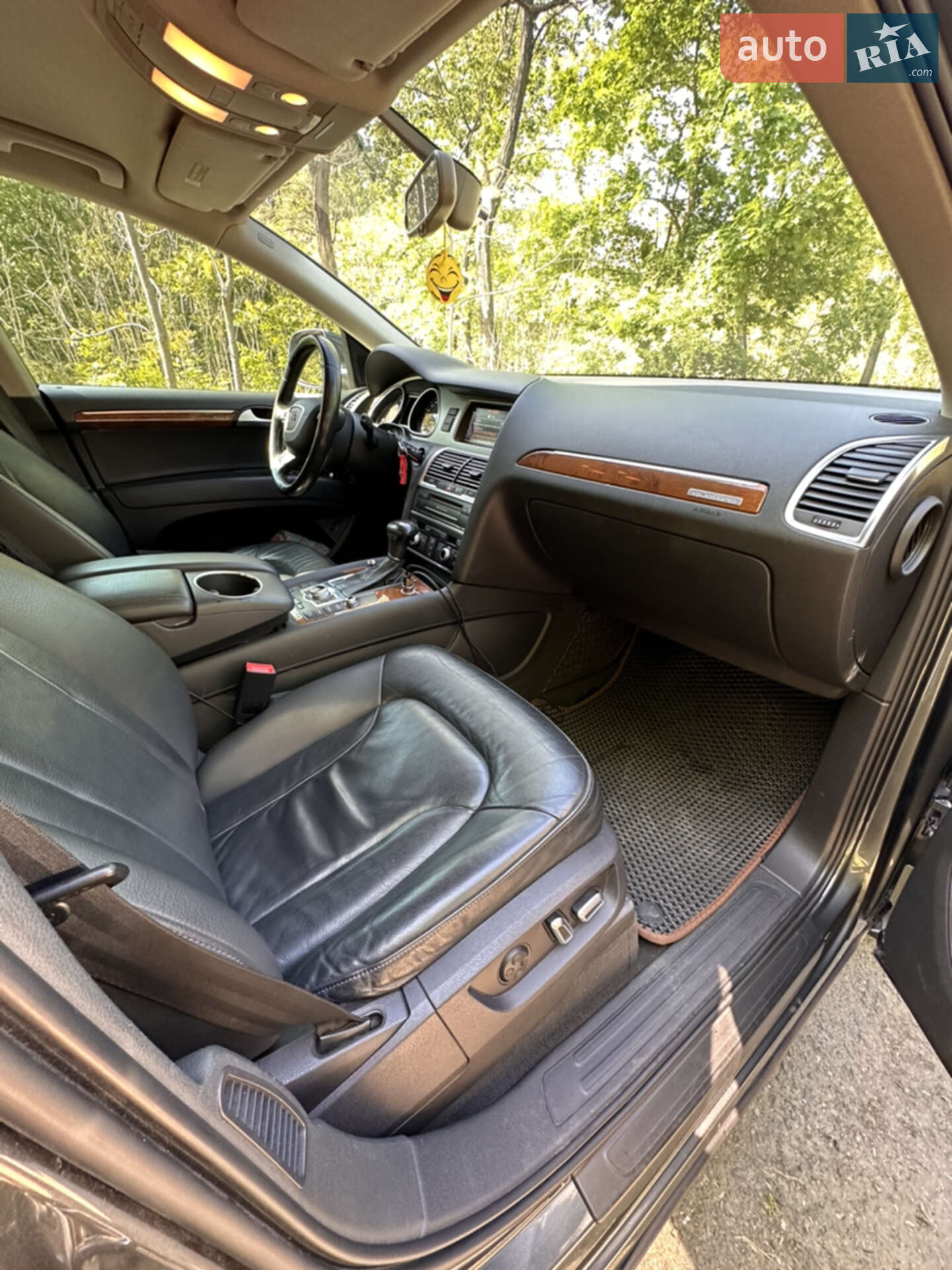 Audi Q7 2015 VIN WA1CGAFE6FD014241 фото оголошення 17 з 28