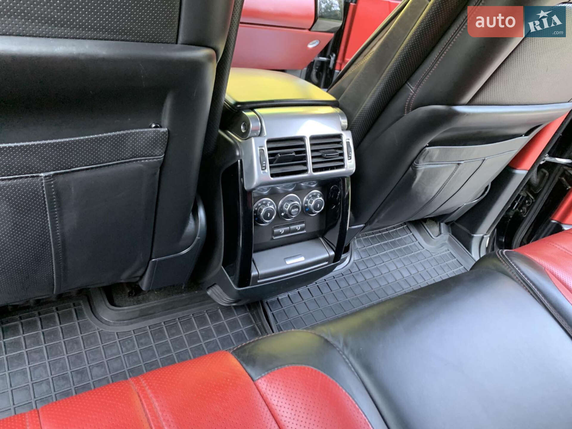LAND ROVER RANGE ROVER 2011 VIN SALLMAMH4BA338381 фото оголошення 4 з 16