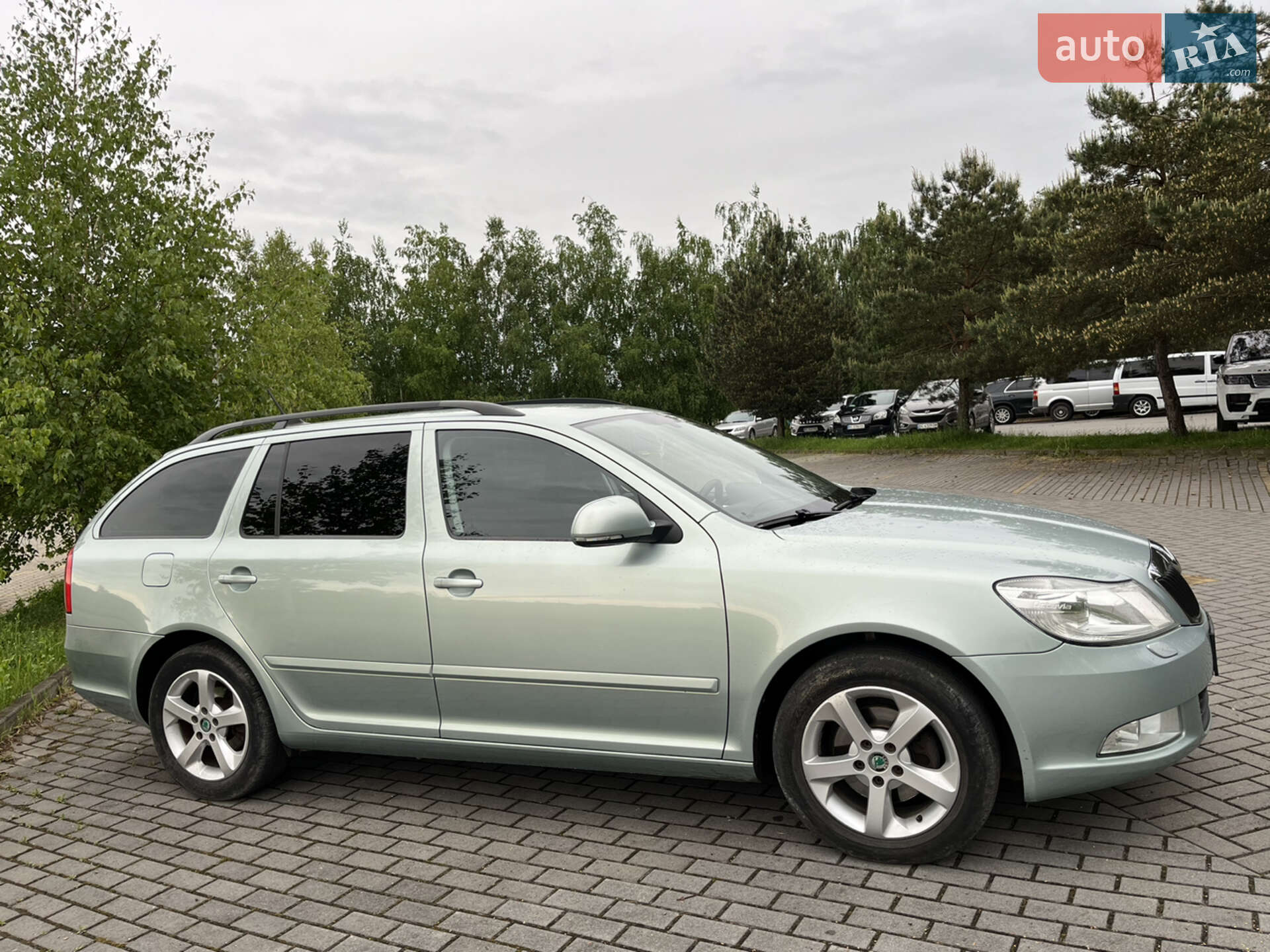 Skoda Octavia 2012 VIN TMBHN61ZXC2190564 фото оголошення 8 з 22