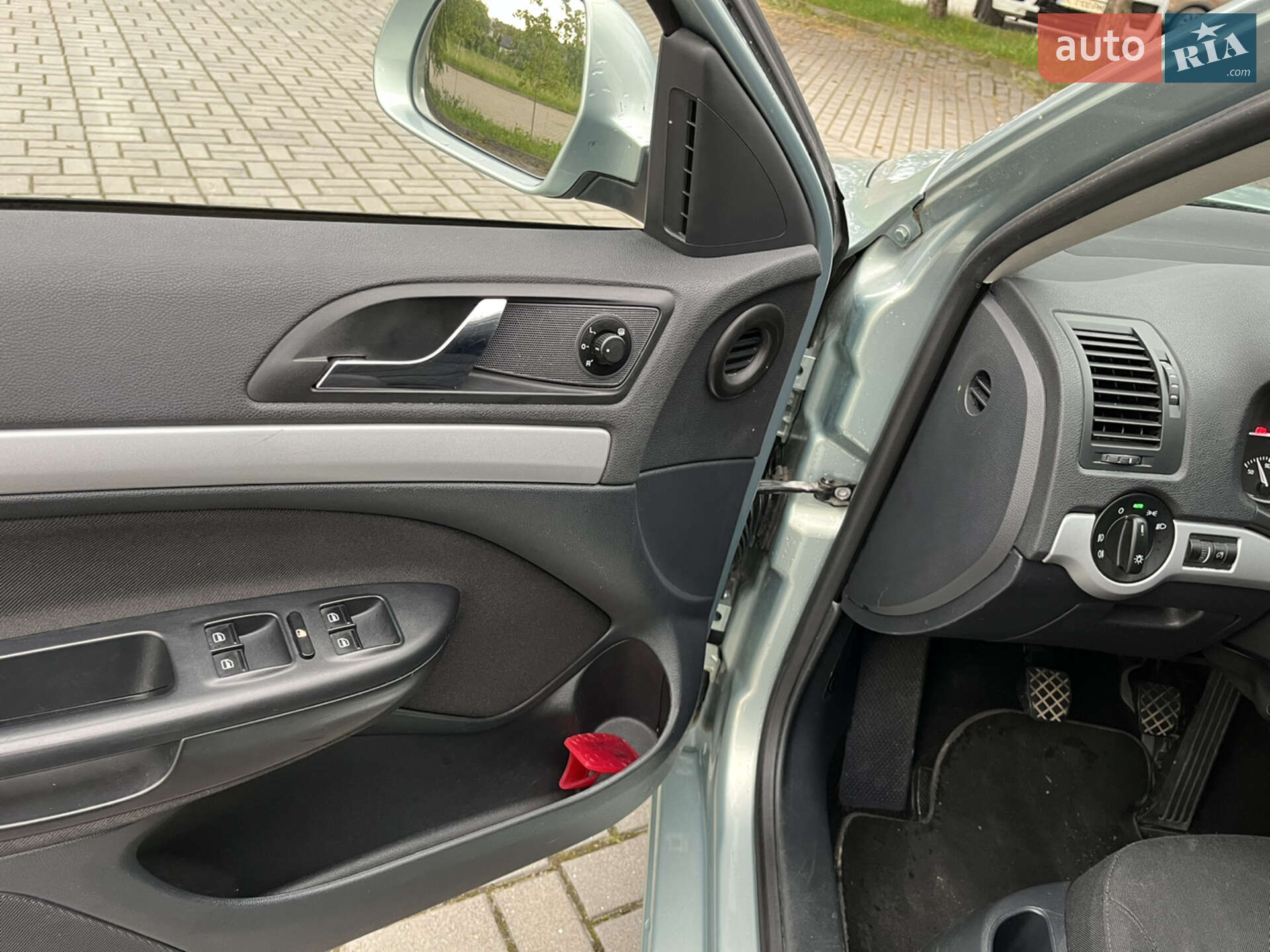 Skoda Octavia 2012 VIN TMBHN61ZXC2190564 фото оголошення 18 з 22