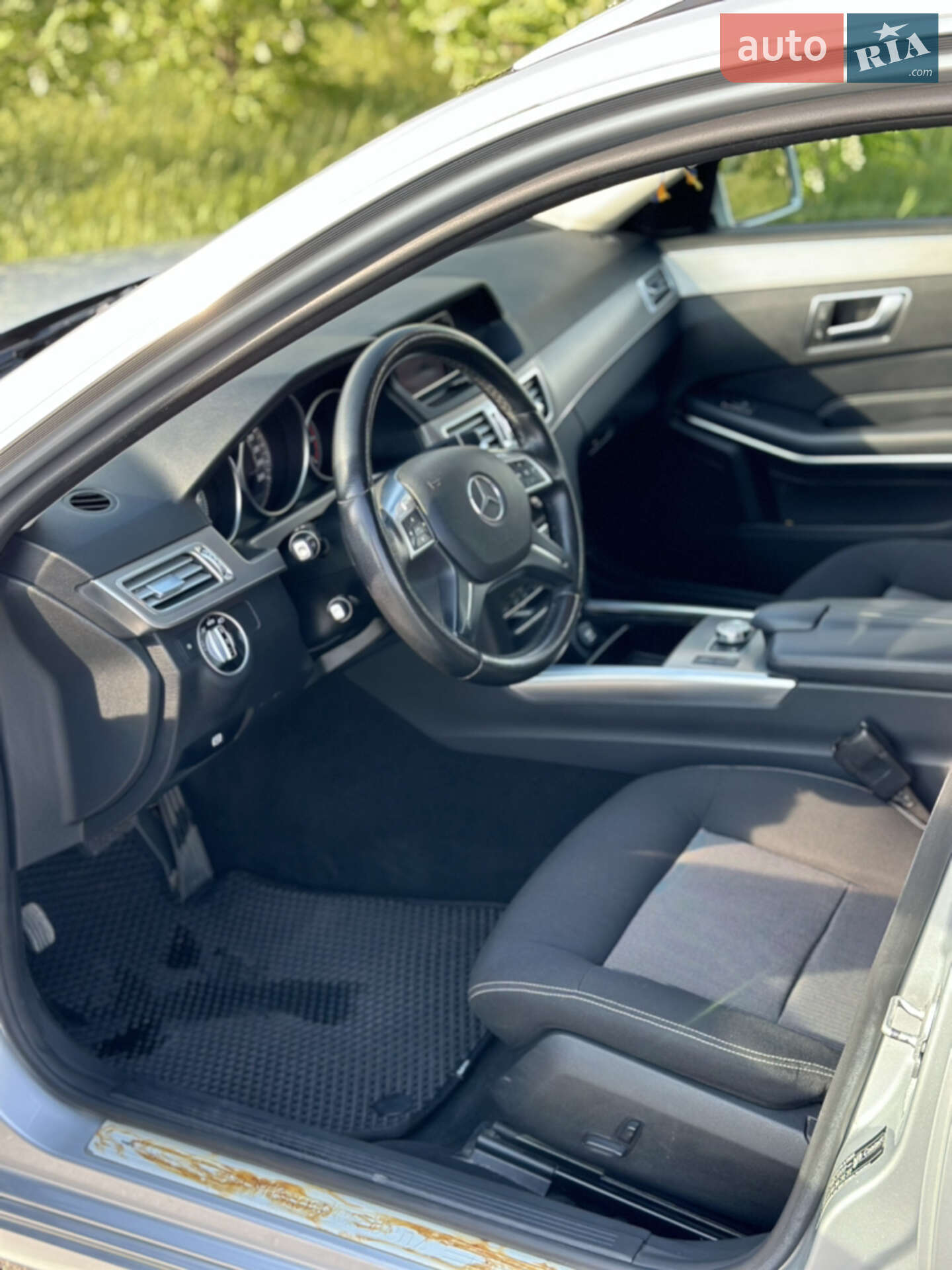Mercedes-Benz E-Class 2013 VIN WDD2122021A945759 фото оголошення 5 з 16