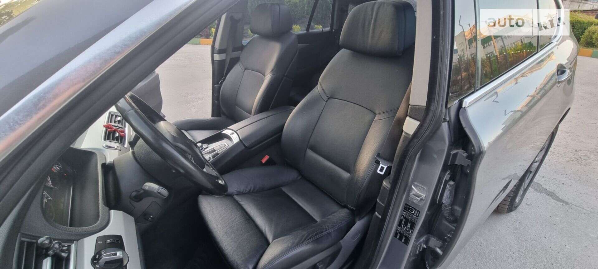 BMW 5 Series GT 2010 VIN WBASN21060C192248 фото оголошення 27 з 42