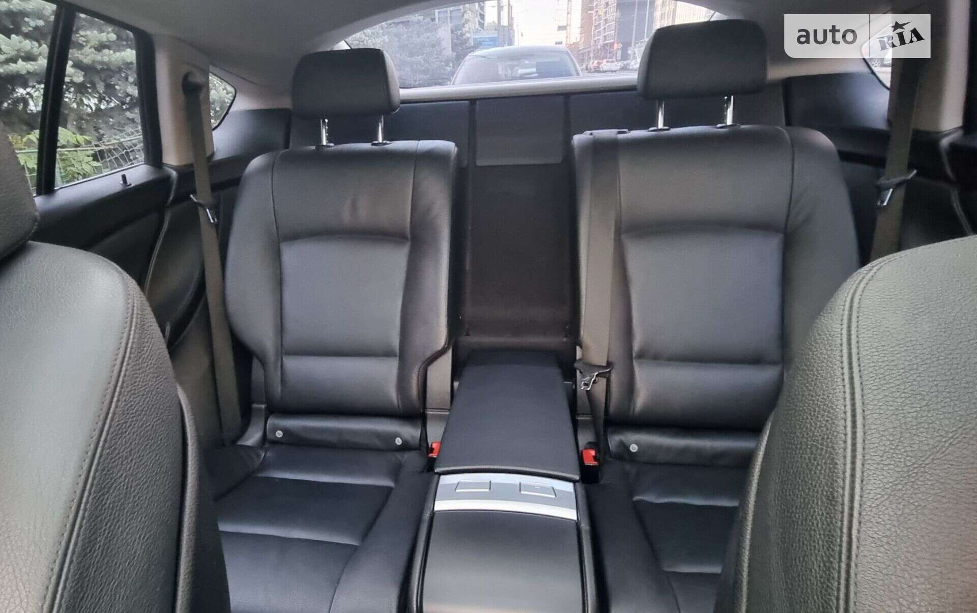 BMW 5 Series GT 2010 VIN WBASN21060C192248 фото оголошення 37 з 42