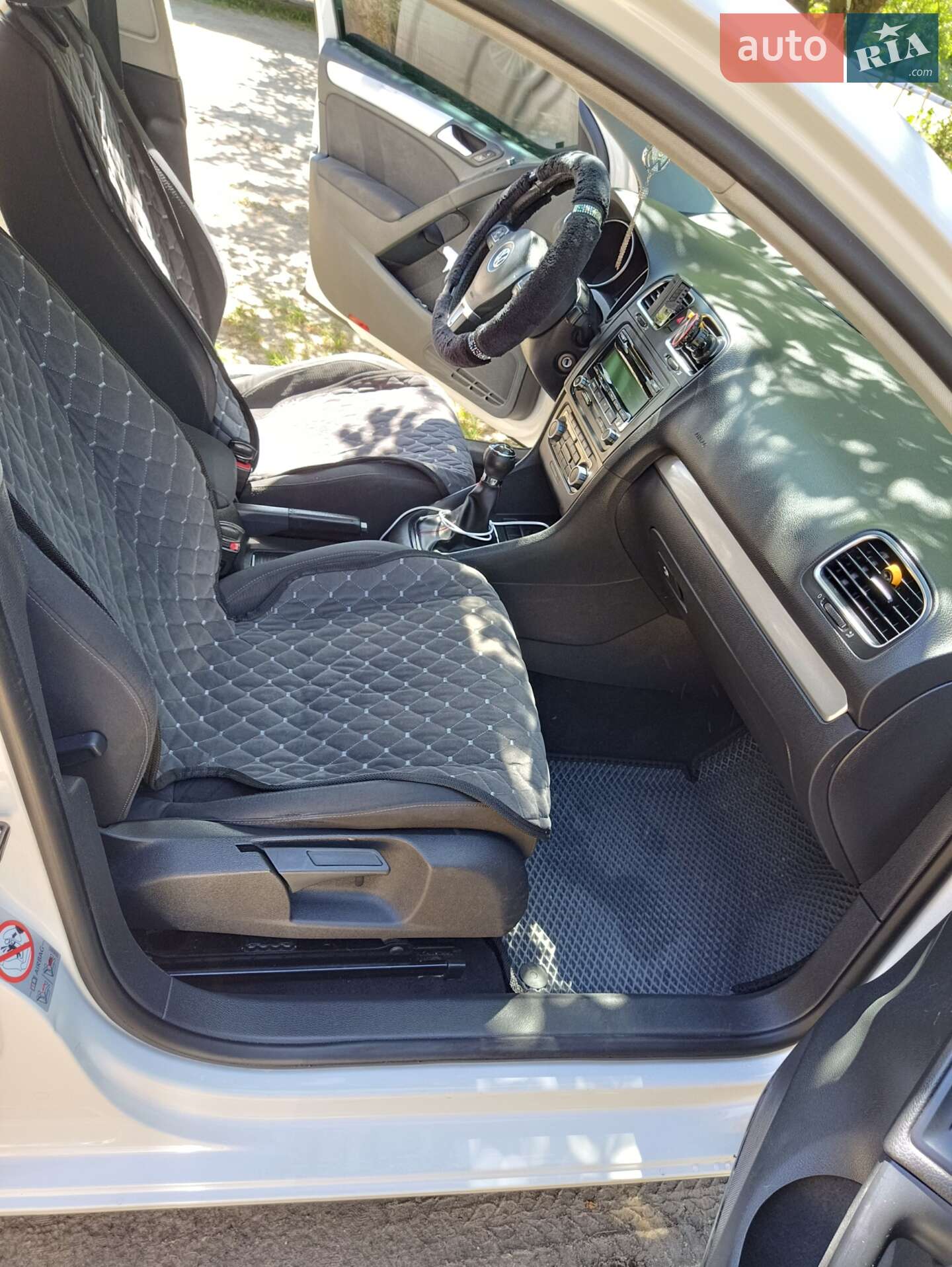 Volkswagen Golf 2010 VIN WVWZZZ1KZBP008649 фото оголошення 4 з 11