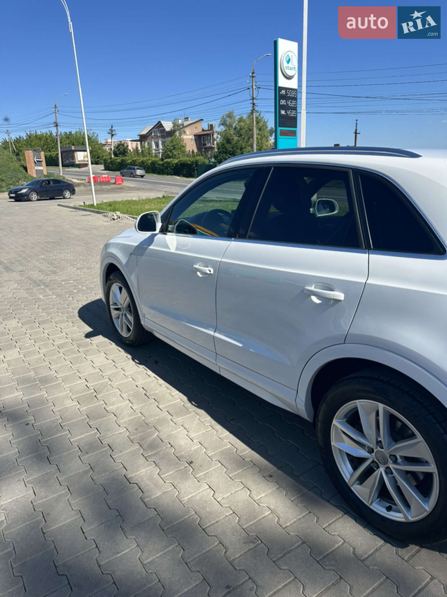 Audi Q3 2017 VIN WA1JCCFS1JR005284 фото оголошення 5 з 9