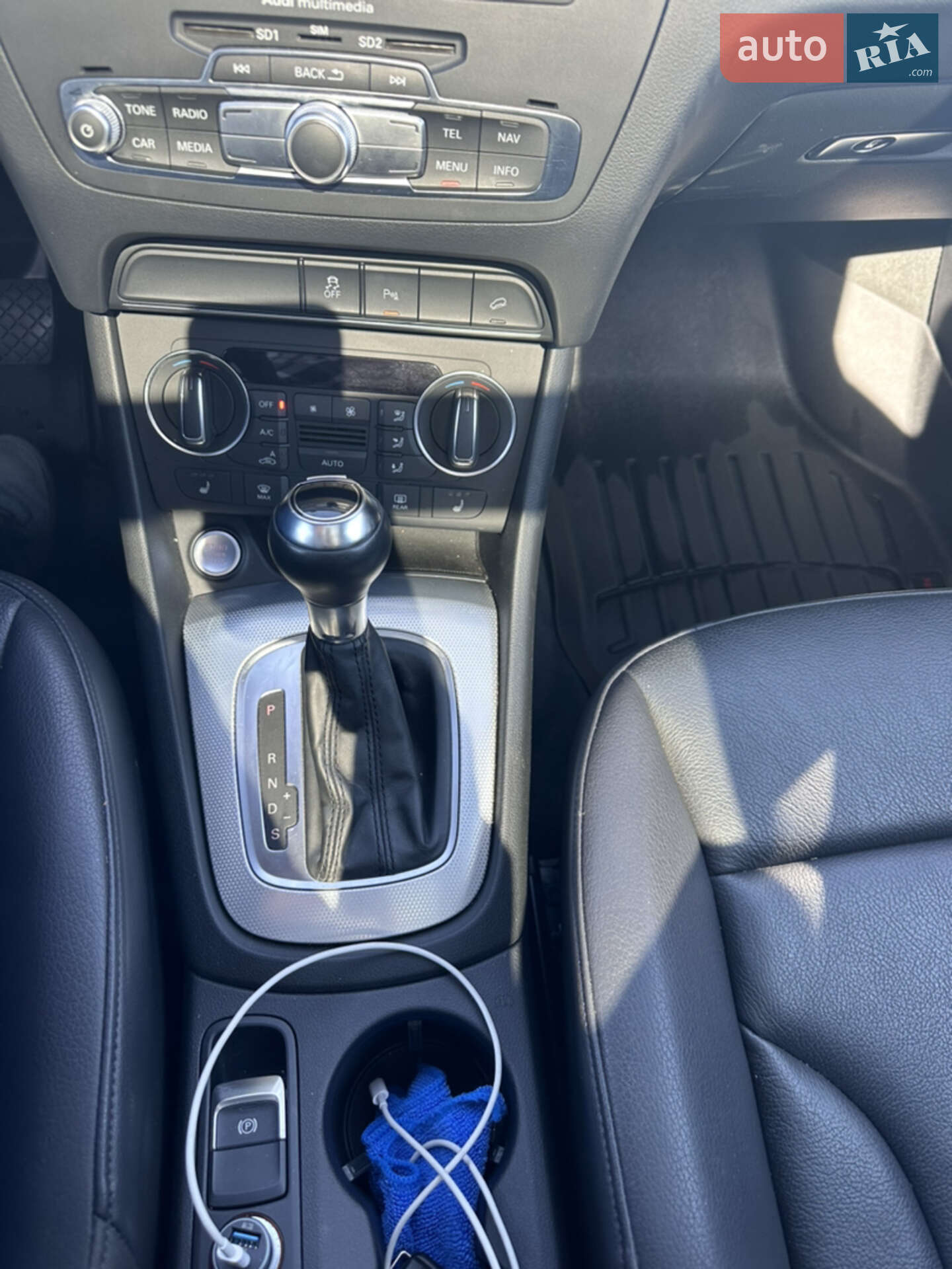 Audi Q3 2017 VIN WA1JCCFS1JR005284 фото оголошення 8 з 9