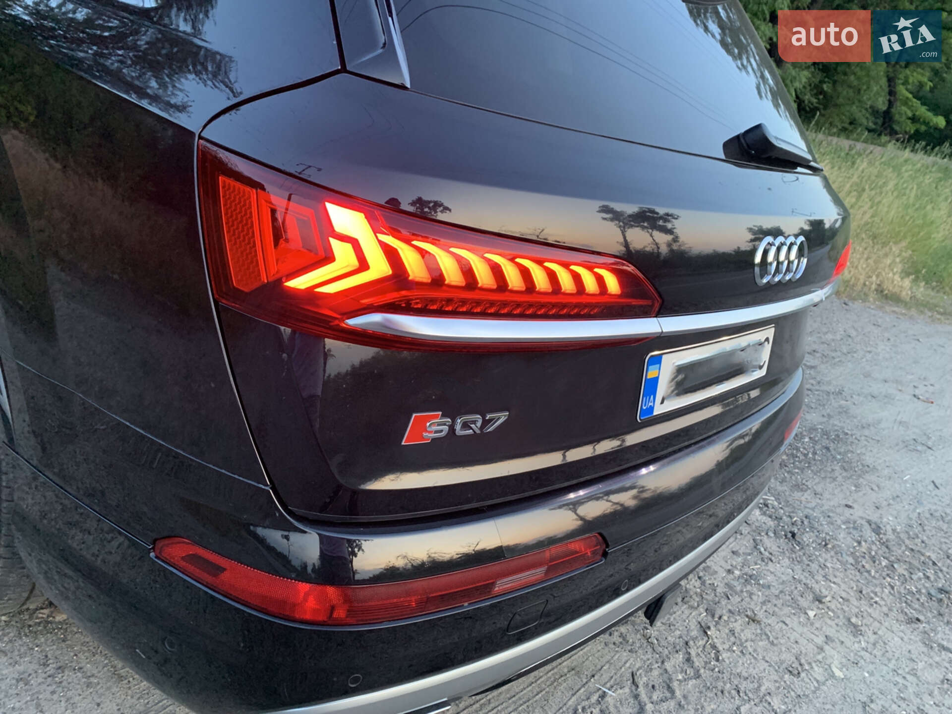 Audi Q7 2019 VIN WA1LAAF72KD030496 фото оголошення 5 з 15