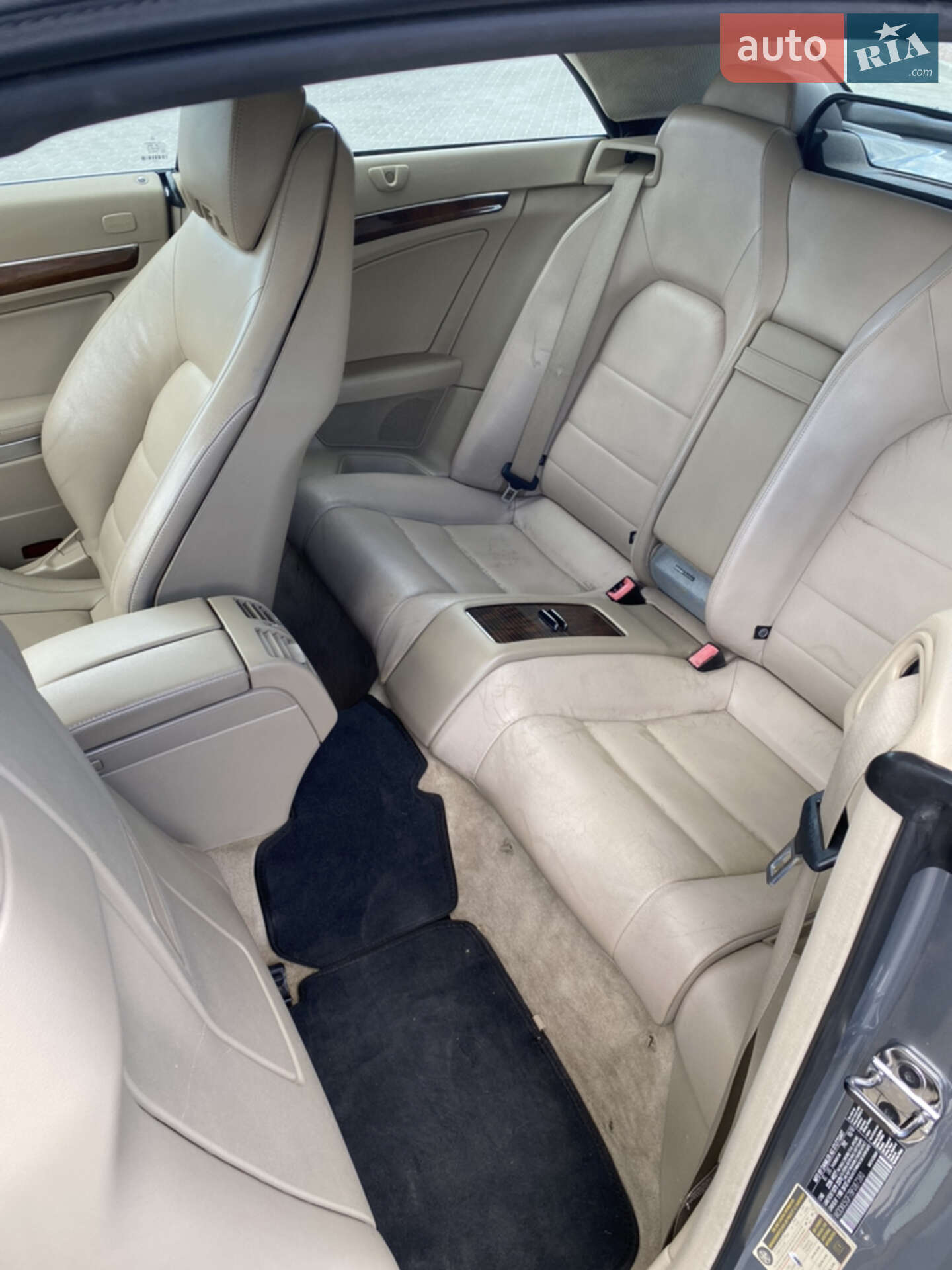 Mercedes-Benz E-Class 2010 VIN WDDKK5GF7BF087380 фото оголошення 13 з 32