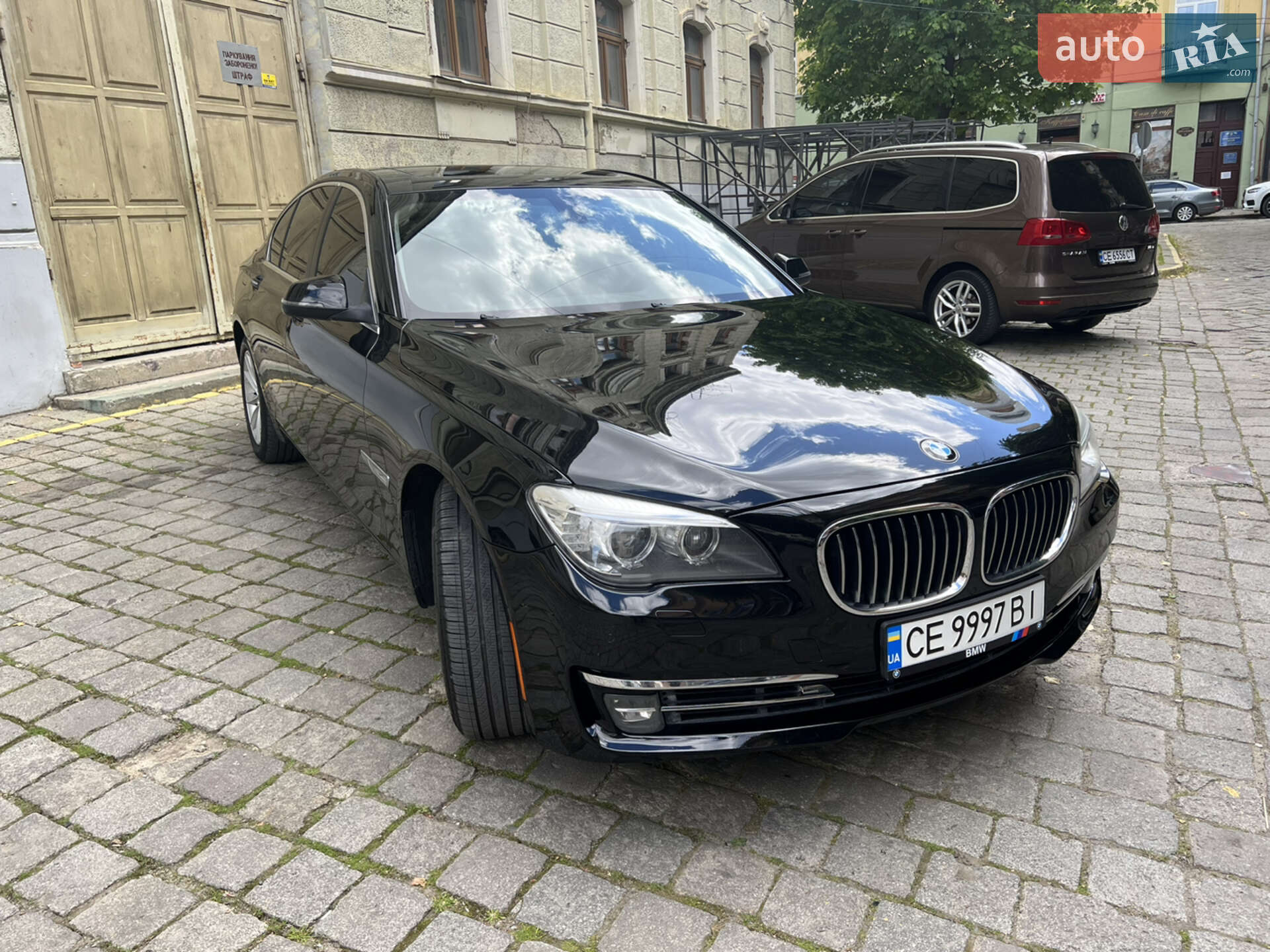 BMW 7 Series 2015 VIN WBAYA6C58FGK16458 фото оголошення 12 з 32