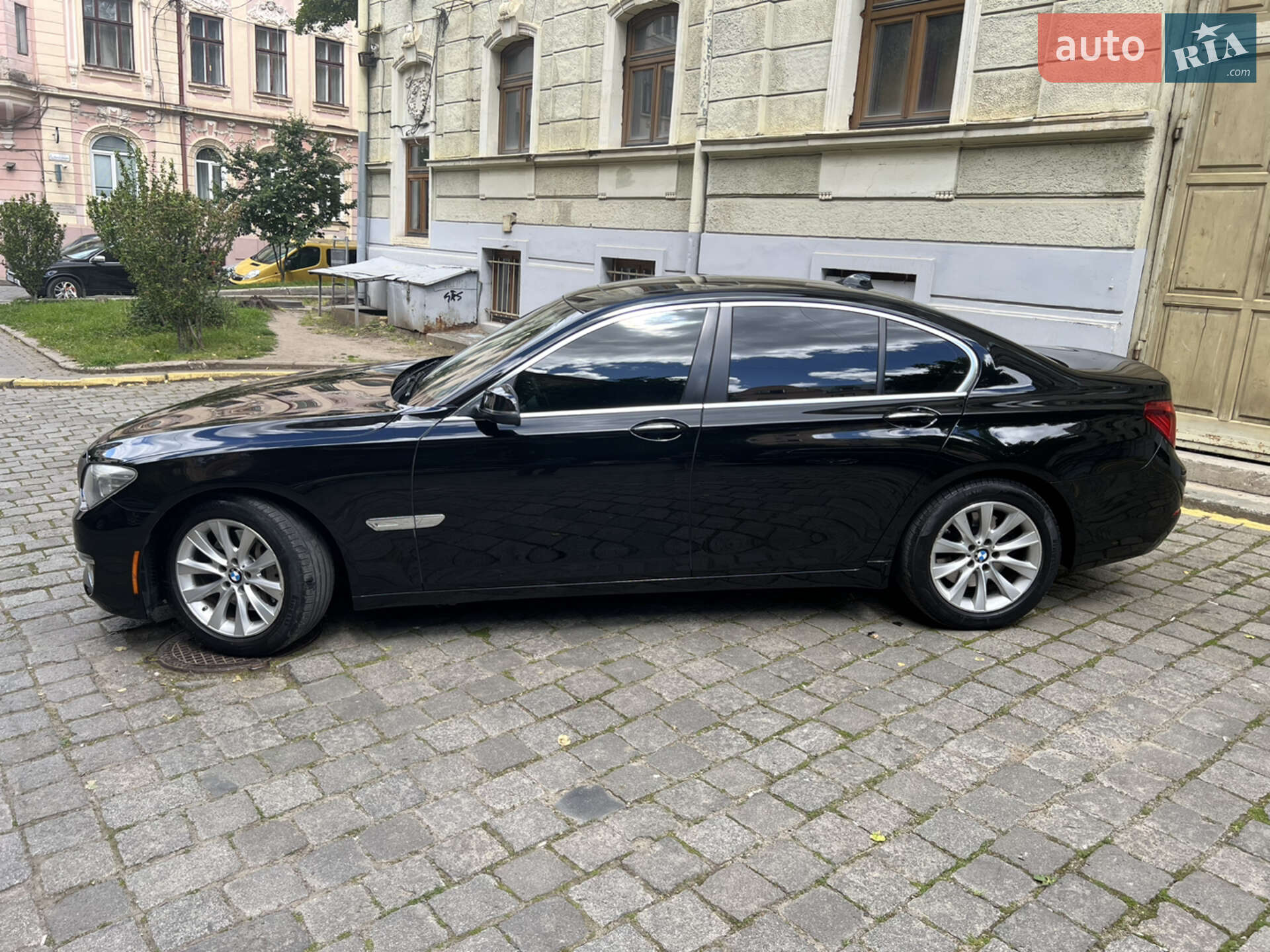BMW 7 Series 2015 VIN WBAYA6C58FGK16458 фото оголошення 16 з 32
