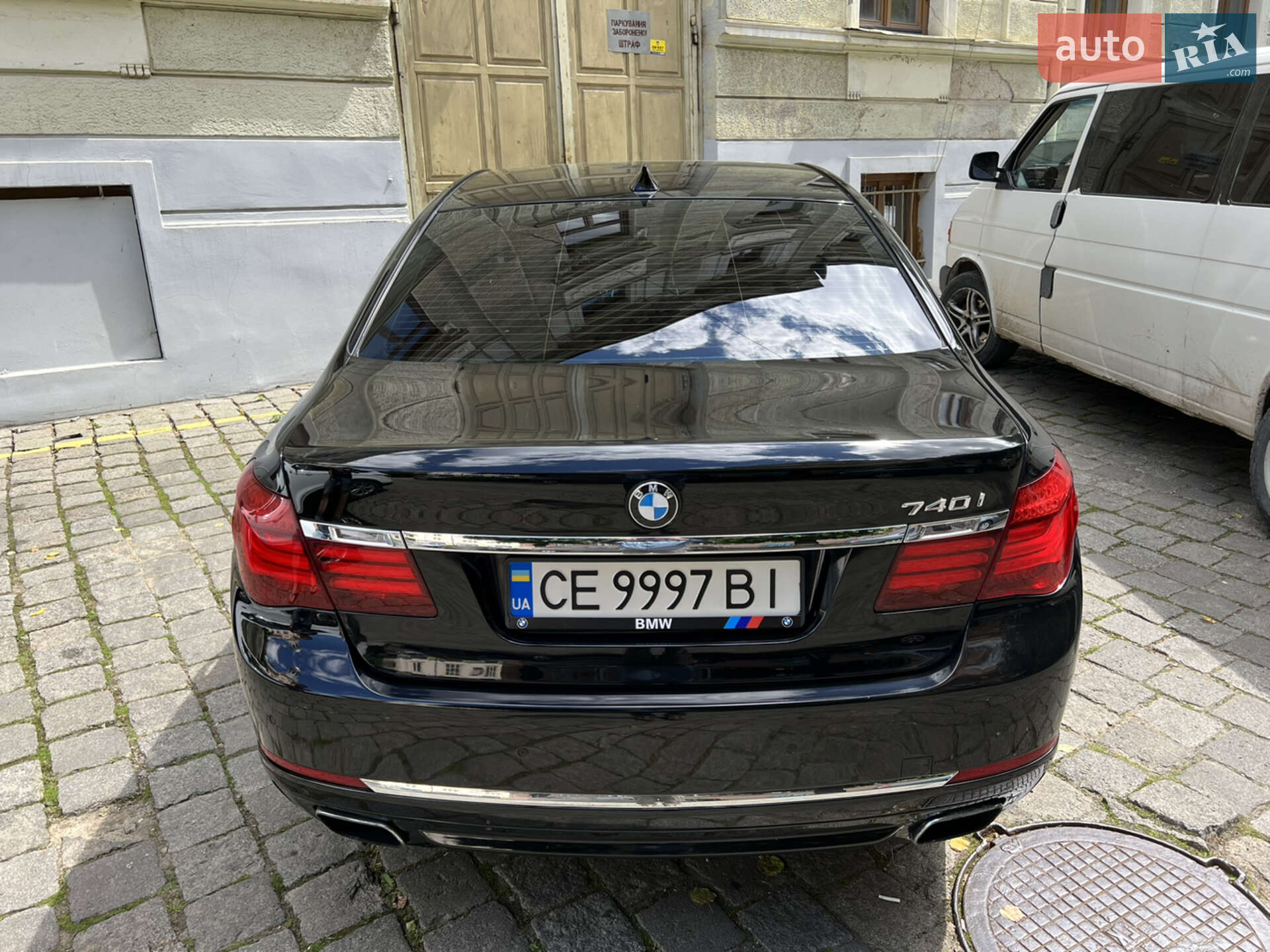 BMW 7 Series 2015 VIN WBAYA6C58FGK16458 фото оголошення 19 з 32