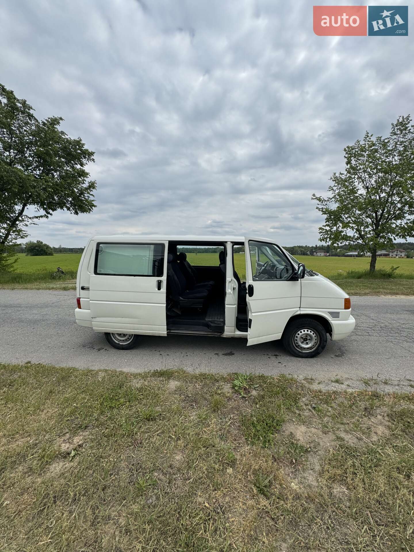 Volkswagen Transporter 2003 VIN WV1ZZZ70Z3X123826 фото оголошення 3 з 8