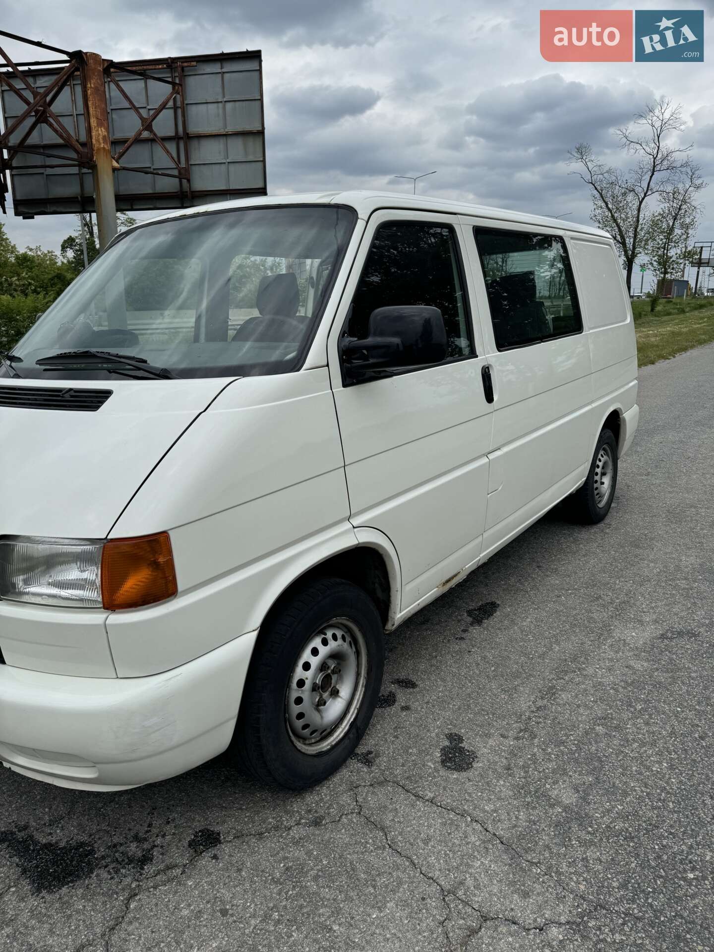 Volkswagen Transporter 2003 VIN WV1ZZZ70Z3X123826 фото оголошення 4 з 8