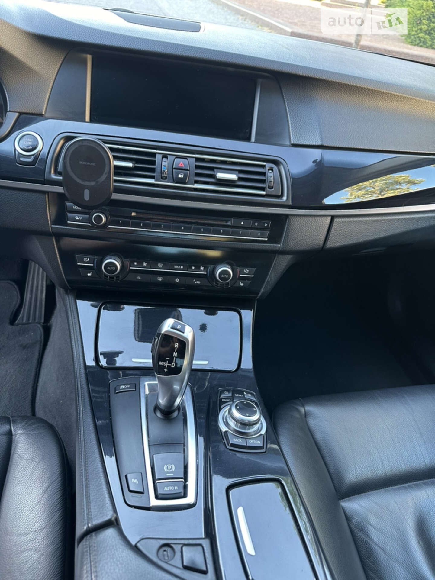 BMW 5 Series 2011 VIN WBAFW11040DU25708 фото оголошення 5 з 13