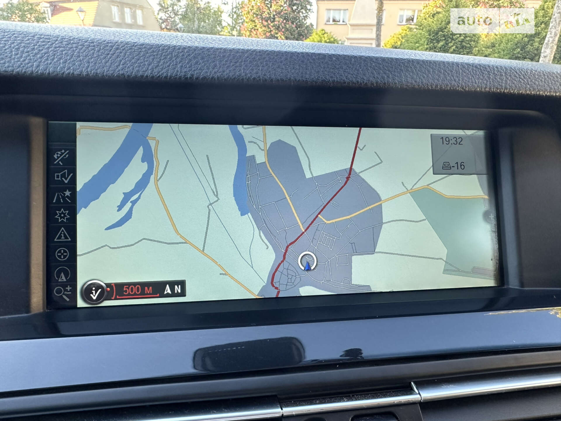 BMW 5 Series 2011 VIN WBAFW11040DU25708 фото оголошення 9 з 13
