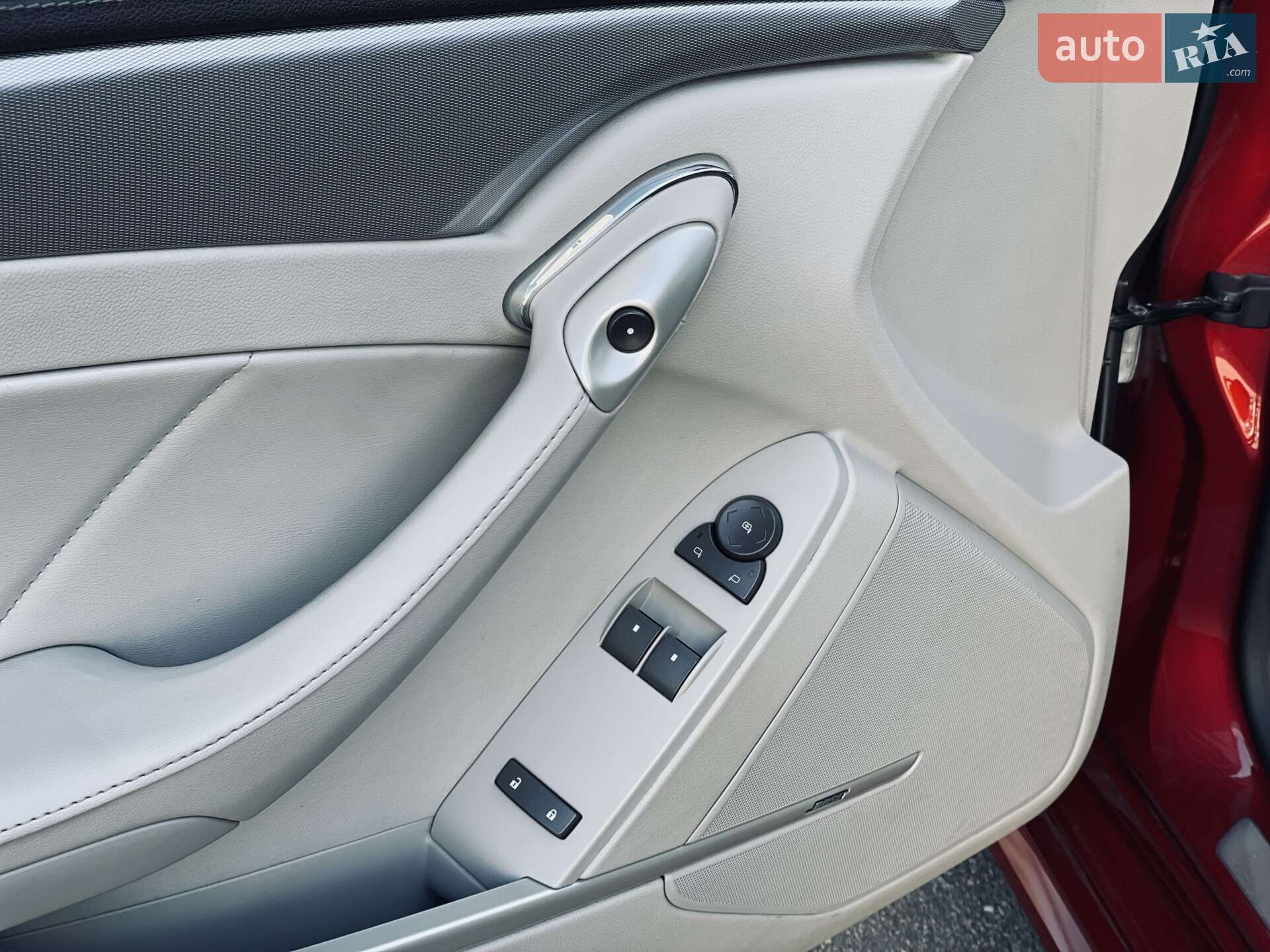 Cadillac CTS 2014 VIN 1G6DA1E30E0166665 фото оголошення 4 з 36