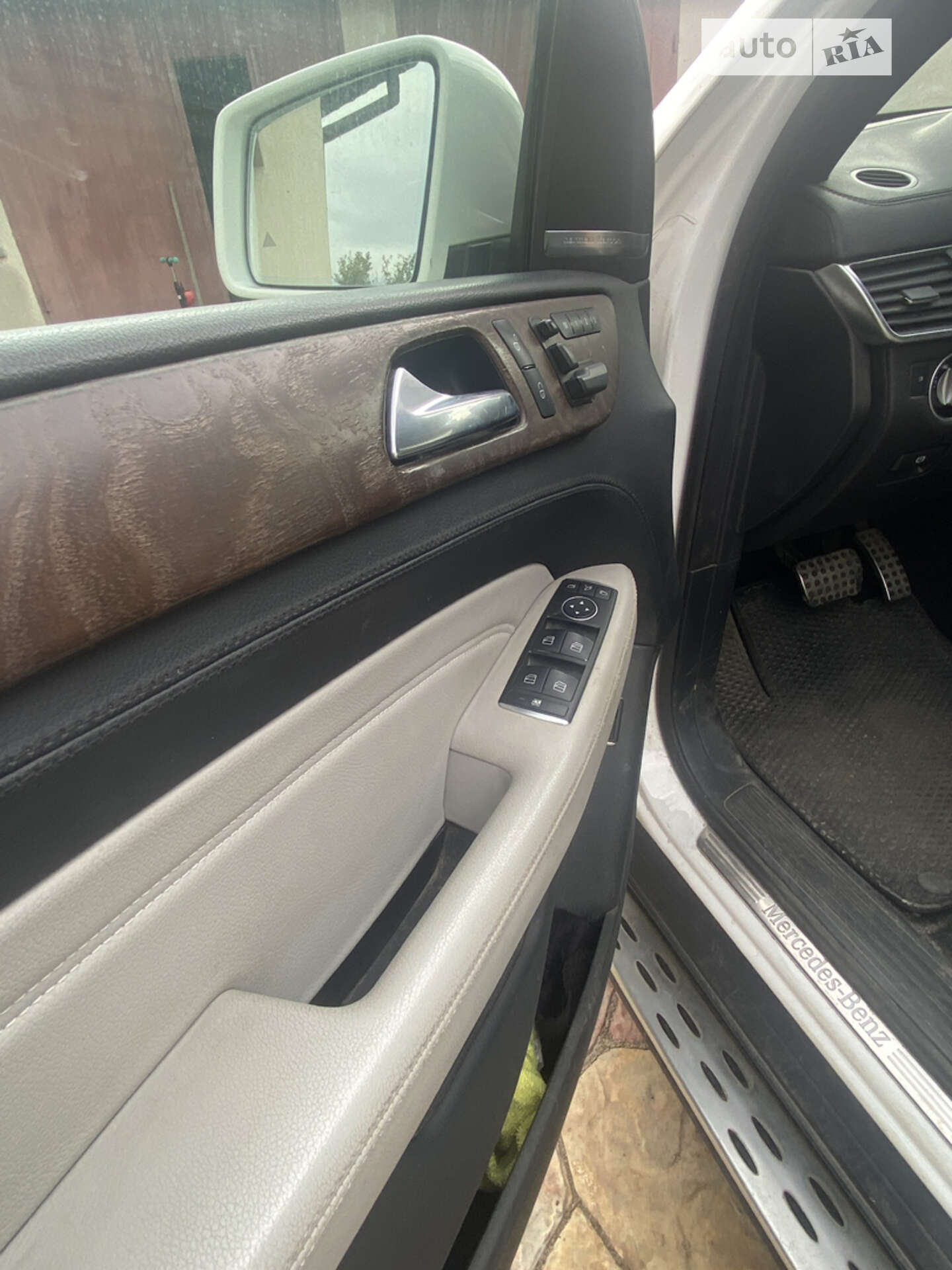 Mercedes-Benz M-Class 2014 VIN 4JGDA5GB9FA511854 фото оголошення 8 з 22