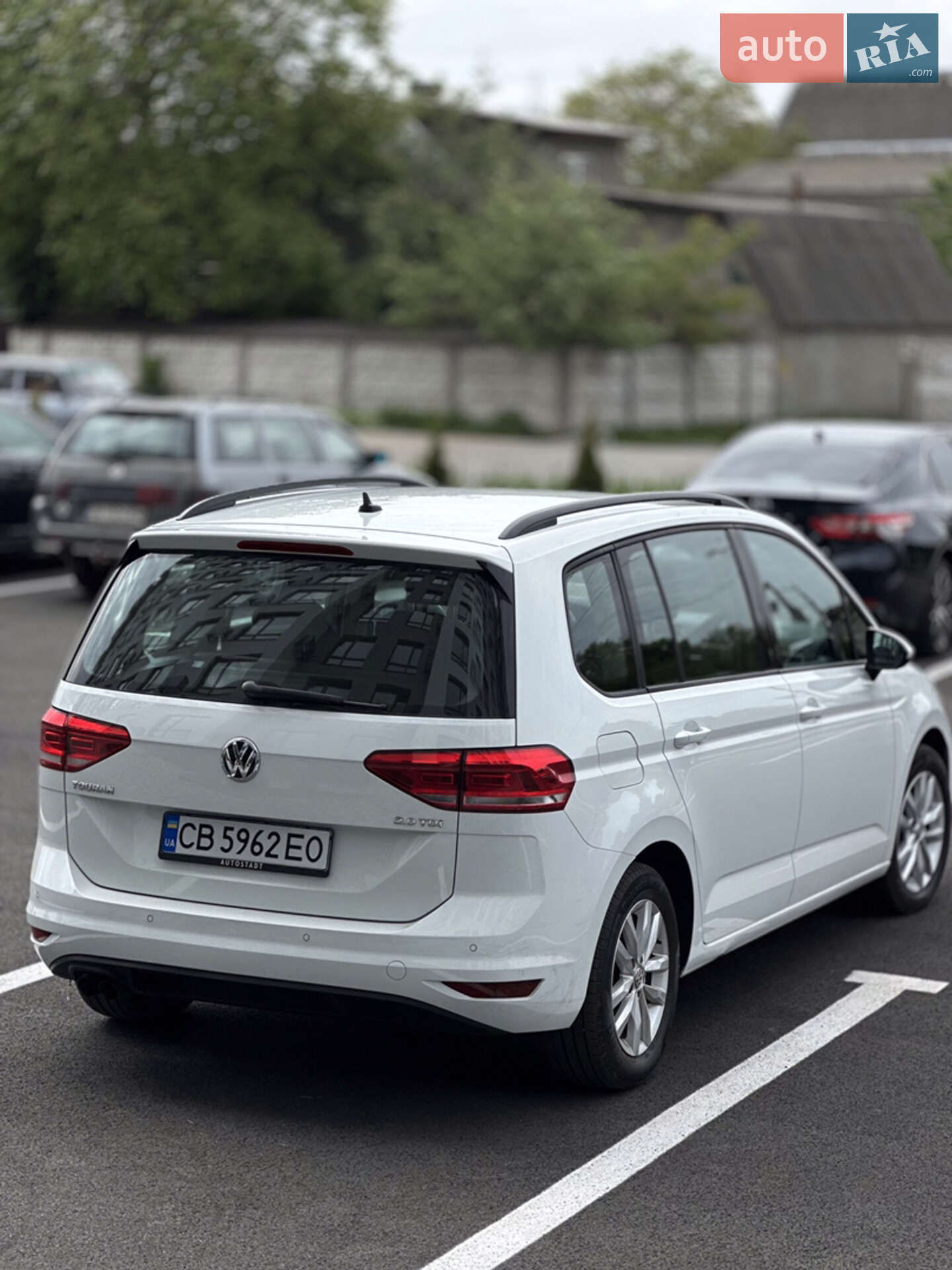 Volkswagen Touran 2016 VIN WVGZZZ1TZGW580849 фото оголошення 9 з 26