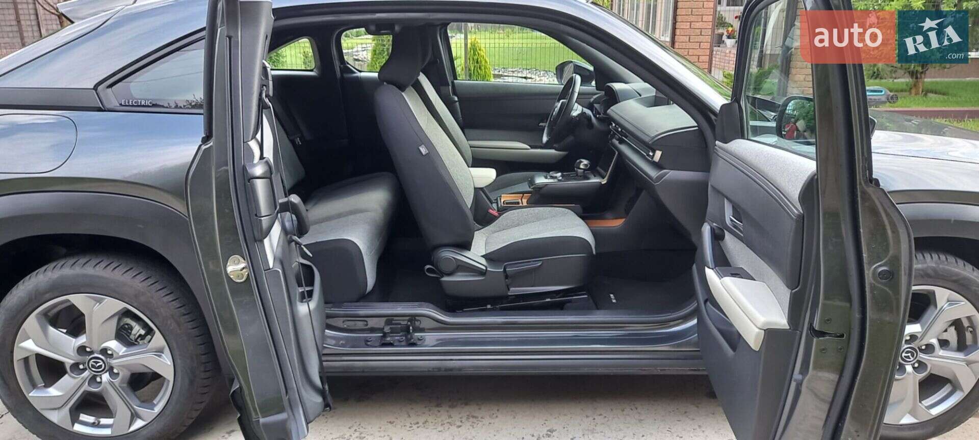 Mazda MX-30 2021 VIN JMZDR1WBJ00116242 фото оголошення 22 з 36
