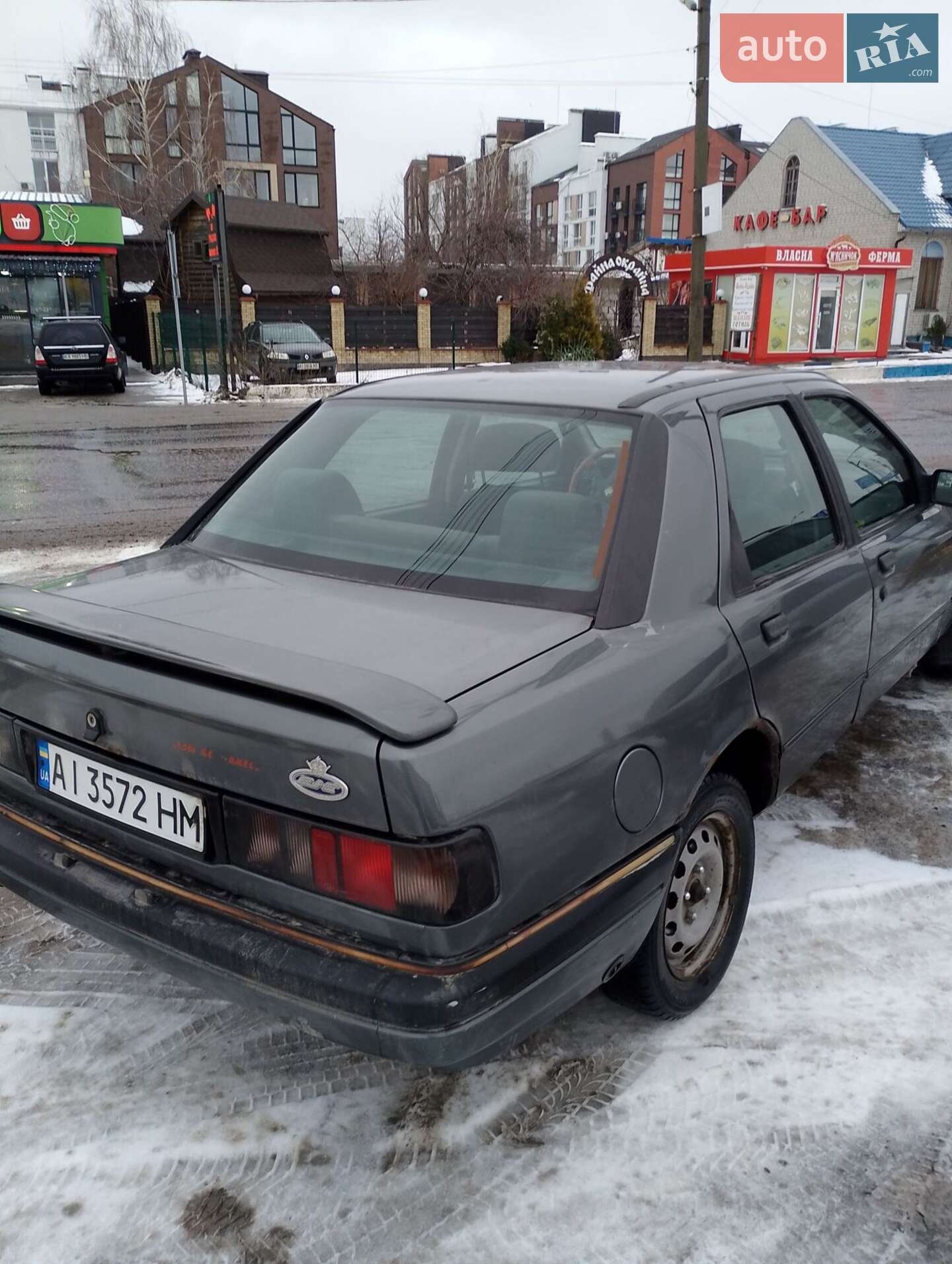 Ford Sierra 1992 VIN WF0FXXGBBFNC63499 фото оголошення 5 з 6