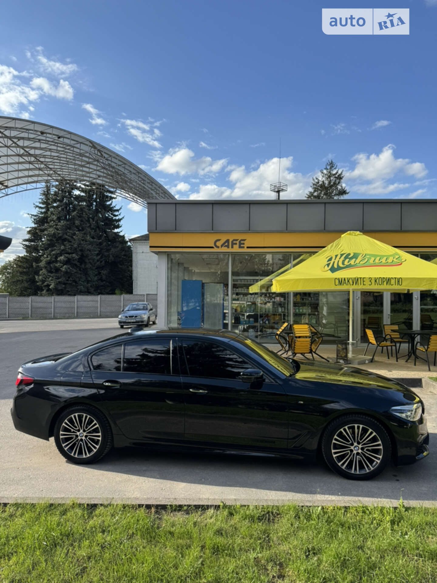 BMW 5 Series 2018 VIN WBAJC31000B053861 фото оголошення 5 з 34