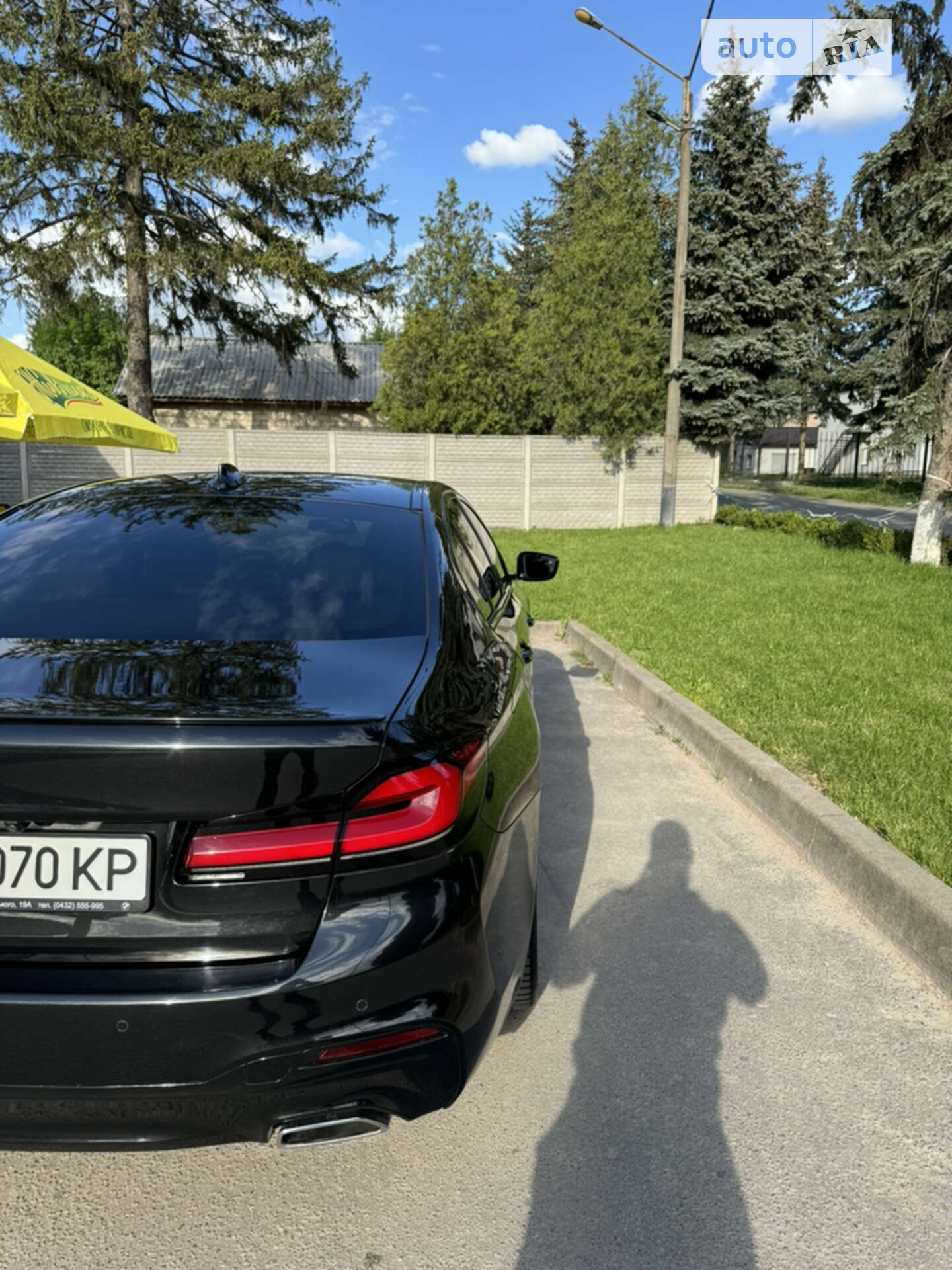BMW 5 Series 2018 VIN WBAJC31000B053861 фото оголошення 19 з 34