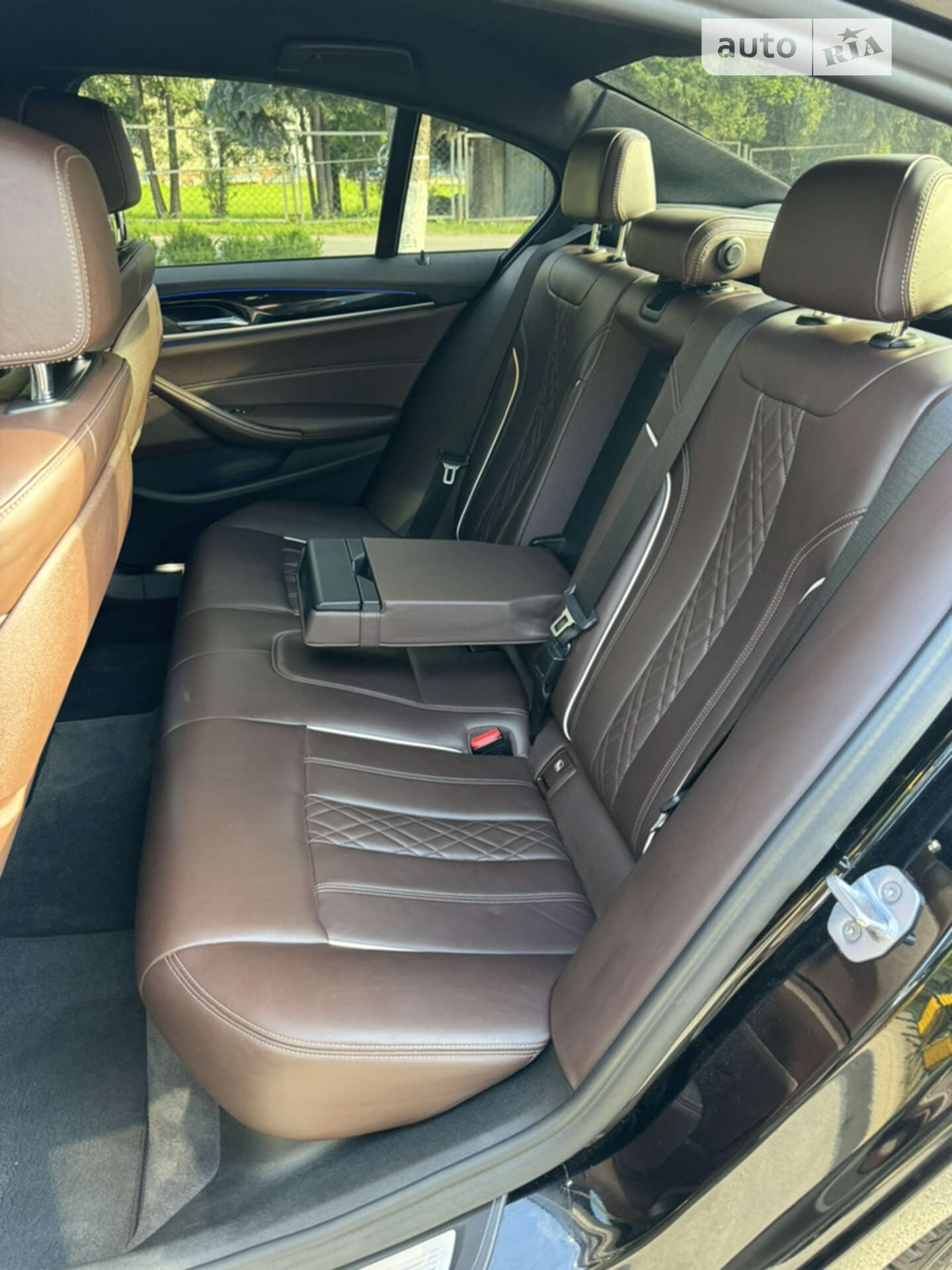 BMW 5 Series 2018 VIN WBAJC31000B053861 фото оголошення 20 з 34