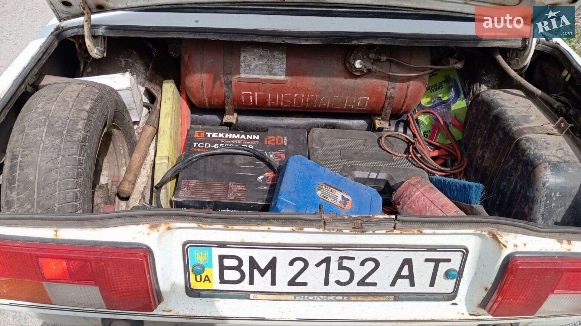 ВАЗ / Lada 2105 1990 VIN XTA210510M1176292 фото оголошення 5 з 10