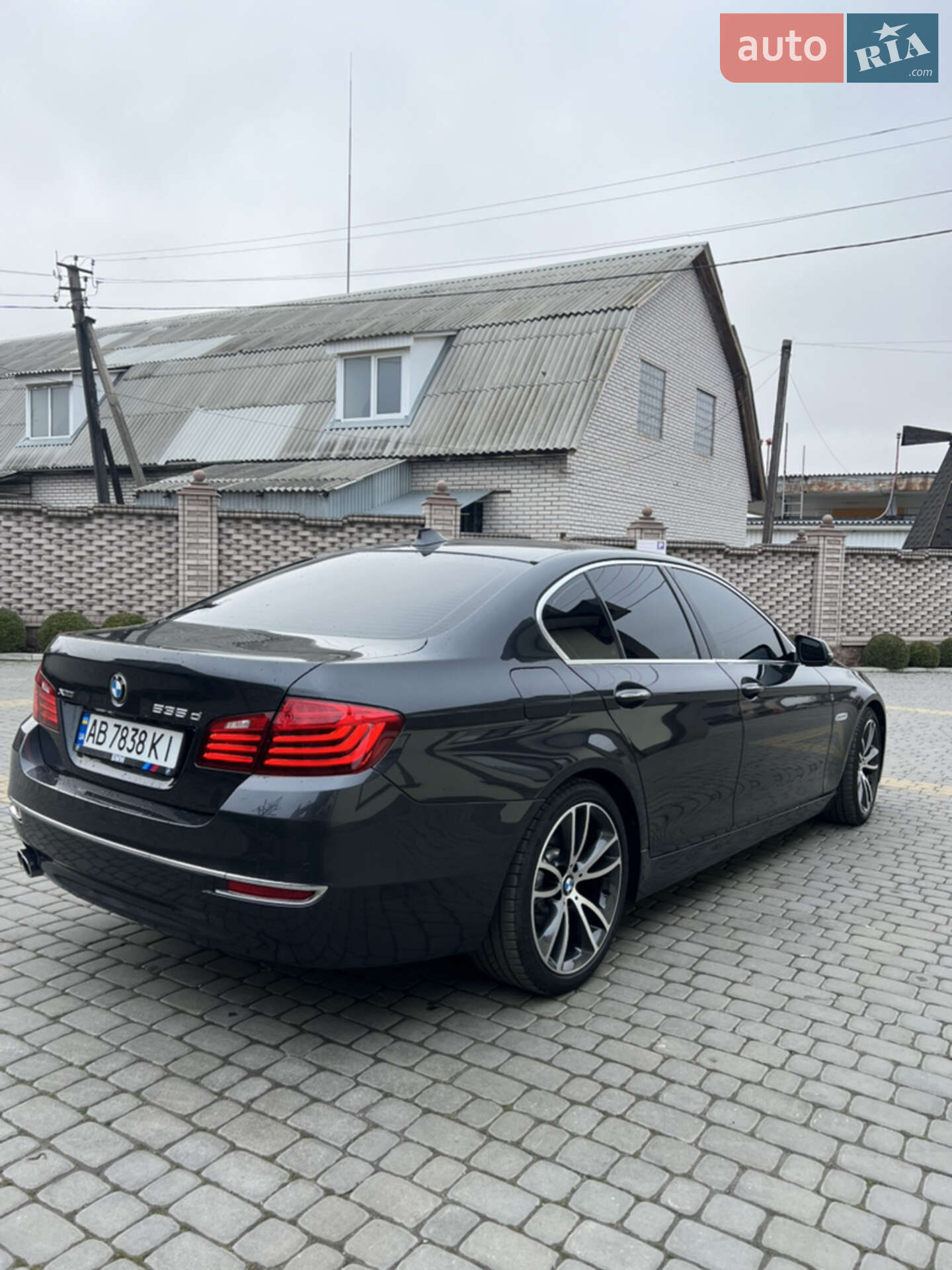 BMW 5 Series 2013 VIN WBAFV3C5XED684282 фото оголошення 18 з 20