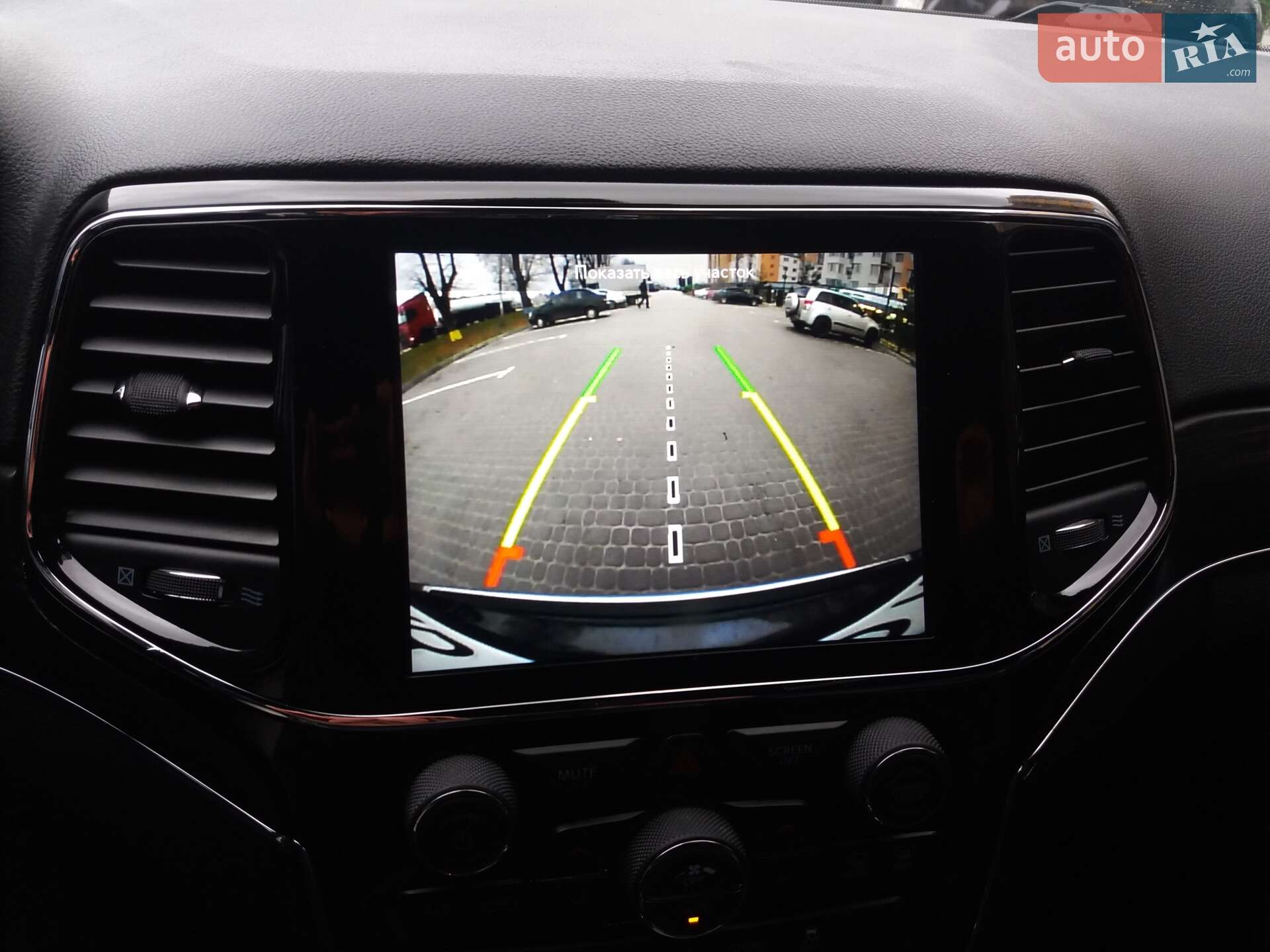 Jeep Grand Cherokee 2019 VIN 1C4RJFBGXKC804065 фото оголошення 22 з 23